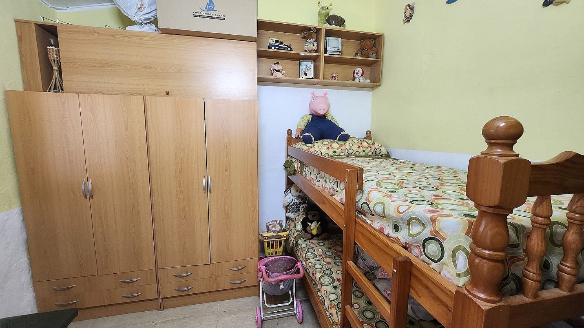 Resale - Freistehende Villa -
Villena