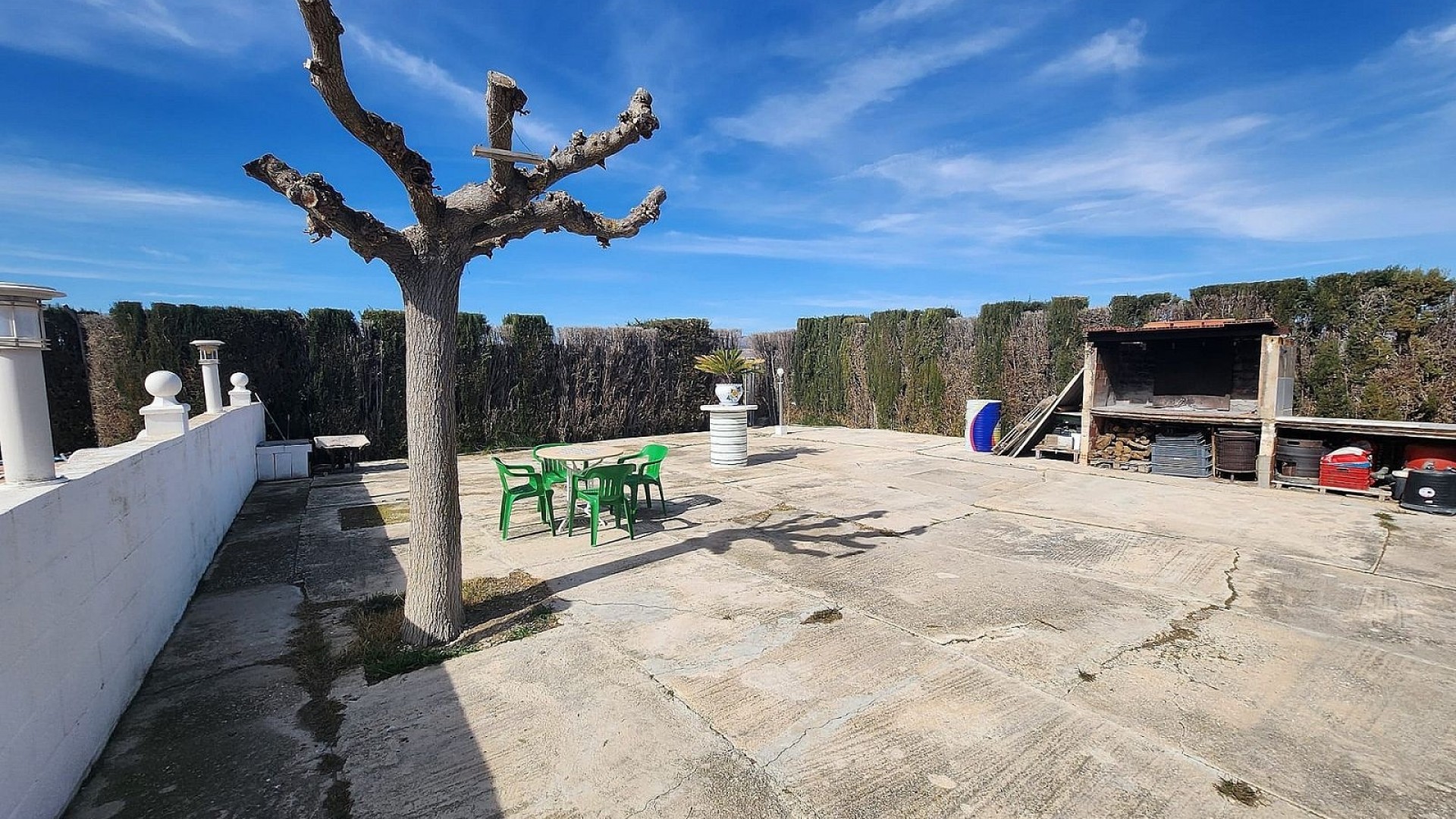 Resale - Freistehende Villa -
Villena