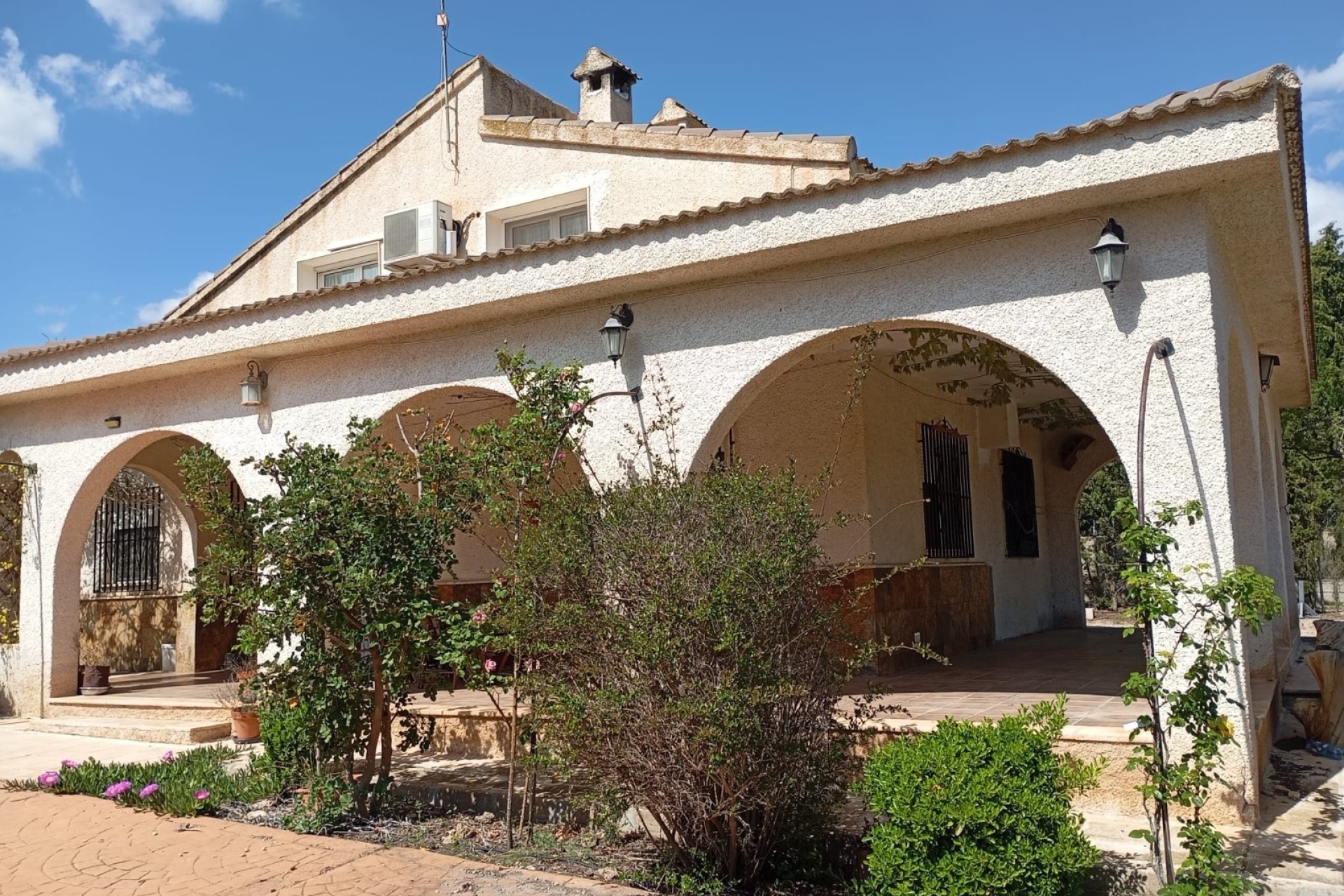 Resale - Freistehende Villa -
Yecla - Inland