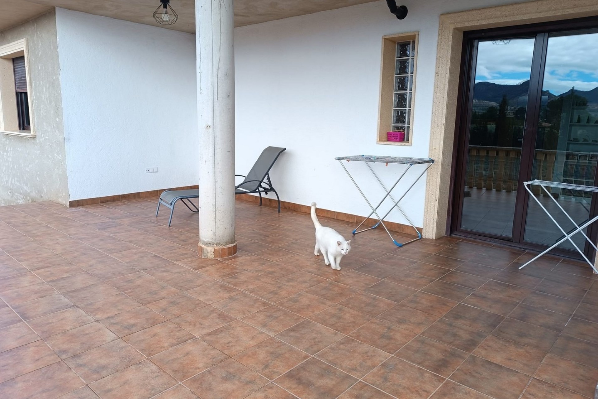 Resale - Freistehende Villa -
Yecla - Inland
