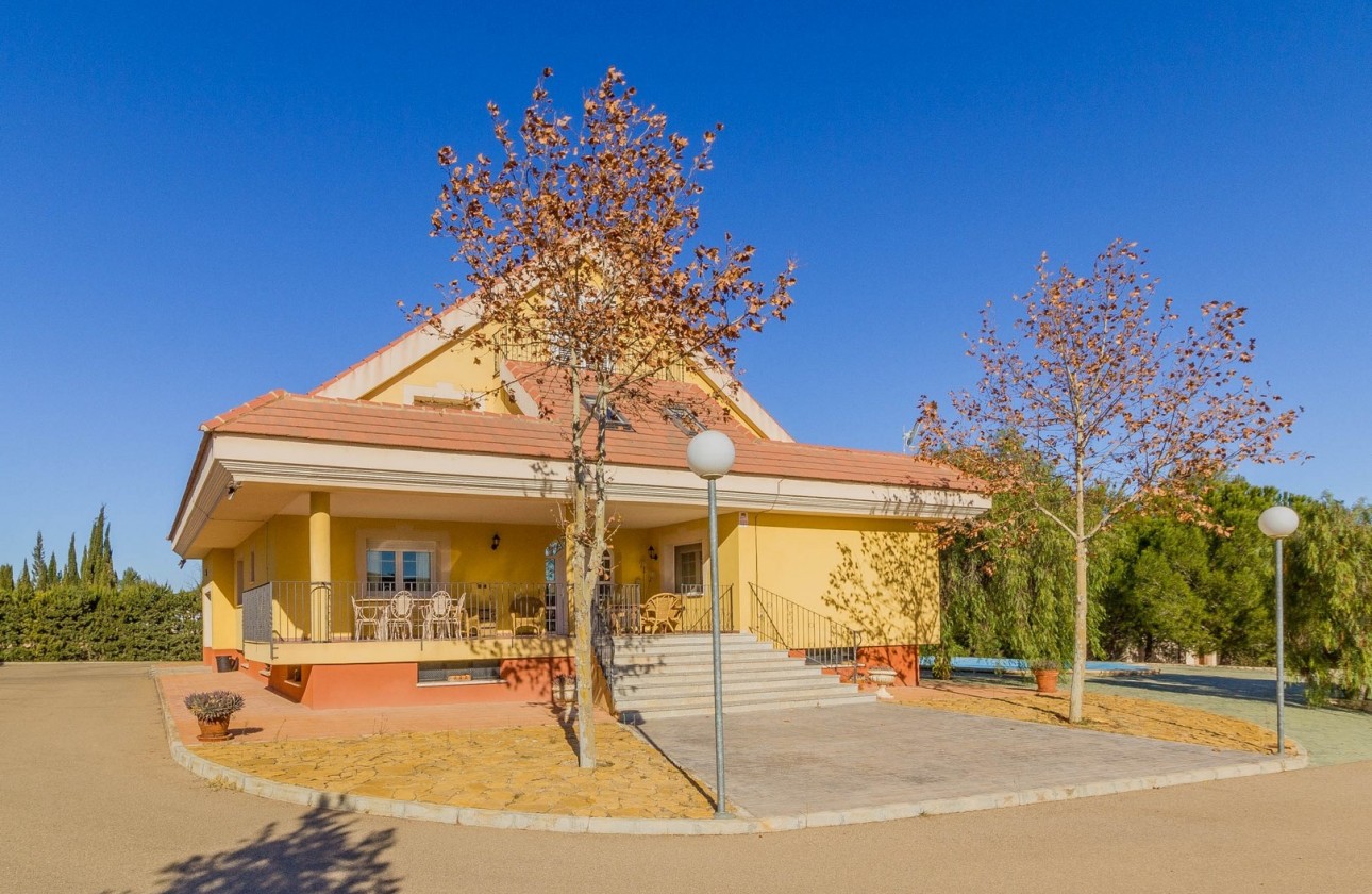 Resale - Freistehende Villa -
Yecla - Inland