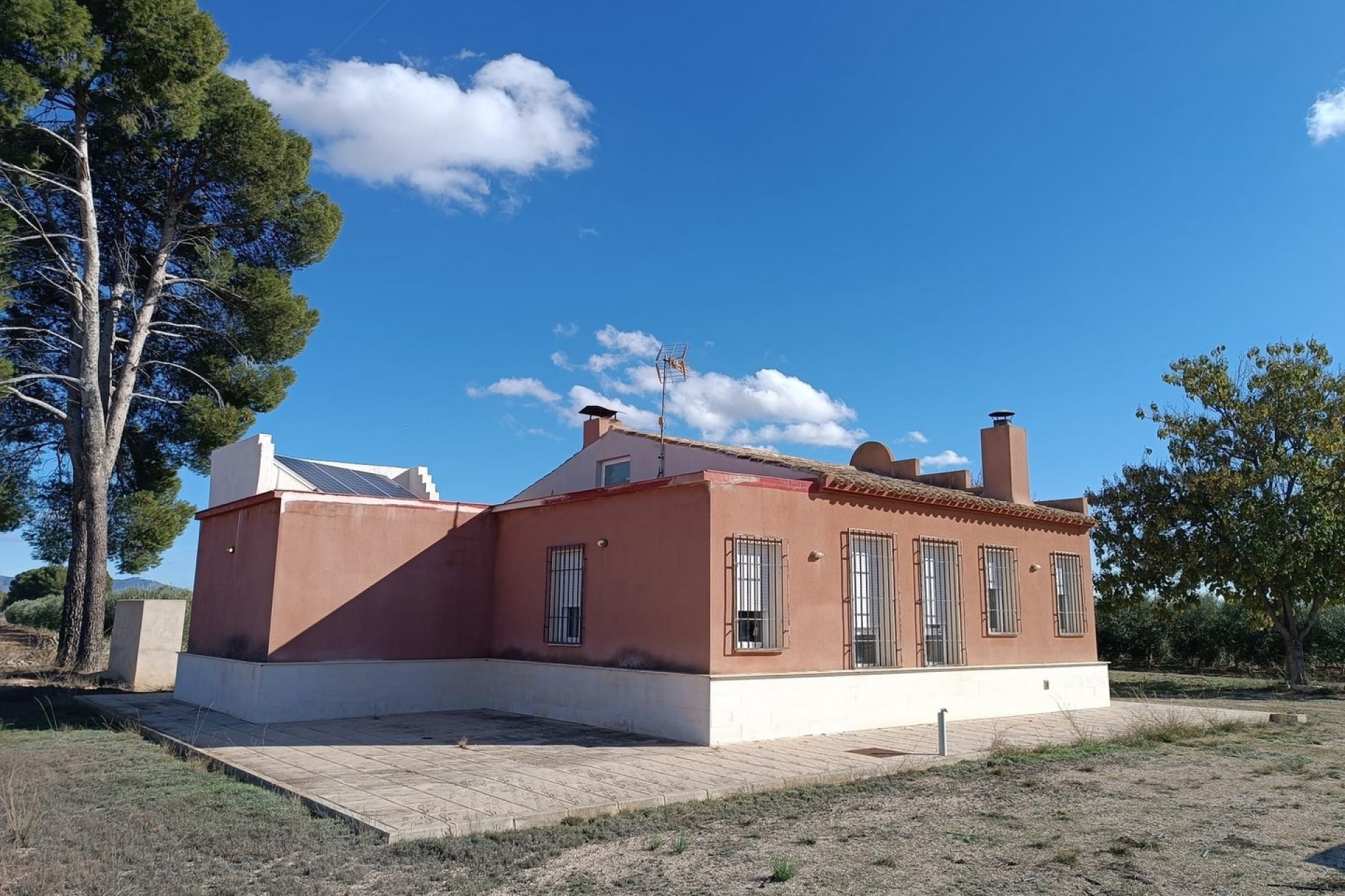 Resale - Freistehende Villa -
Yecla - Inland