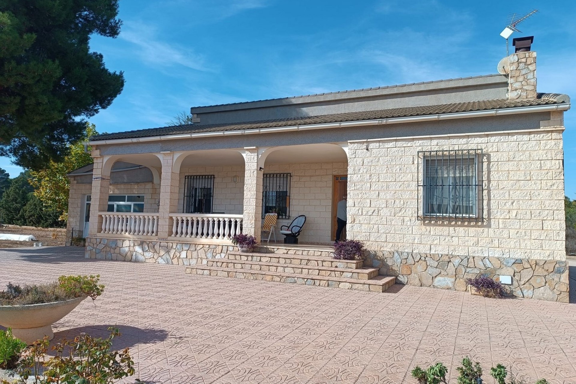 Resale - Freistehende Villa -
Yecla - Inland