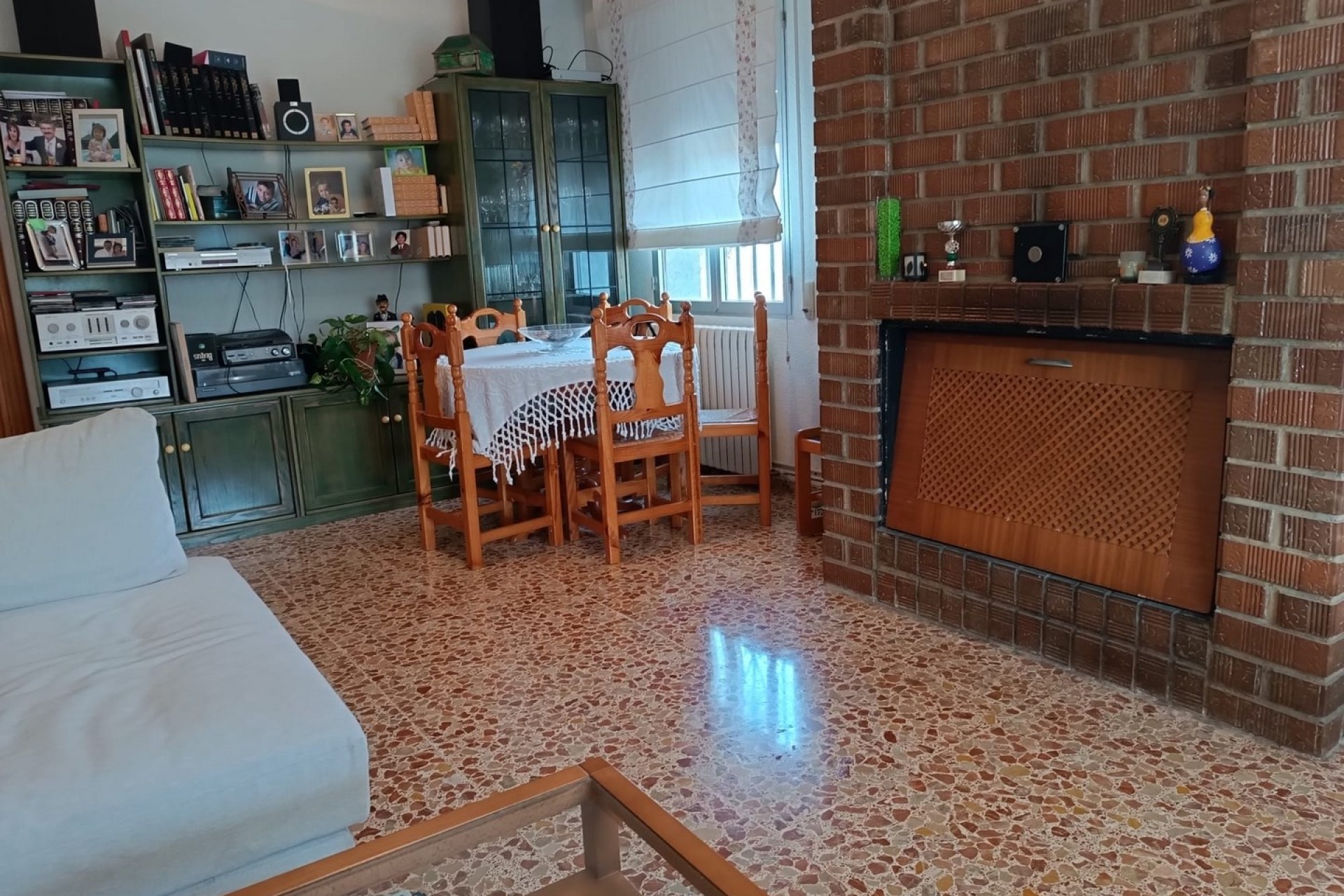 Resale - Freistehende Villa -
Yecla - Inland