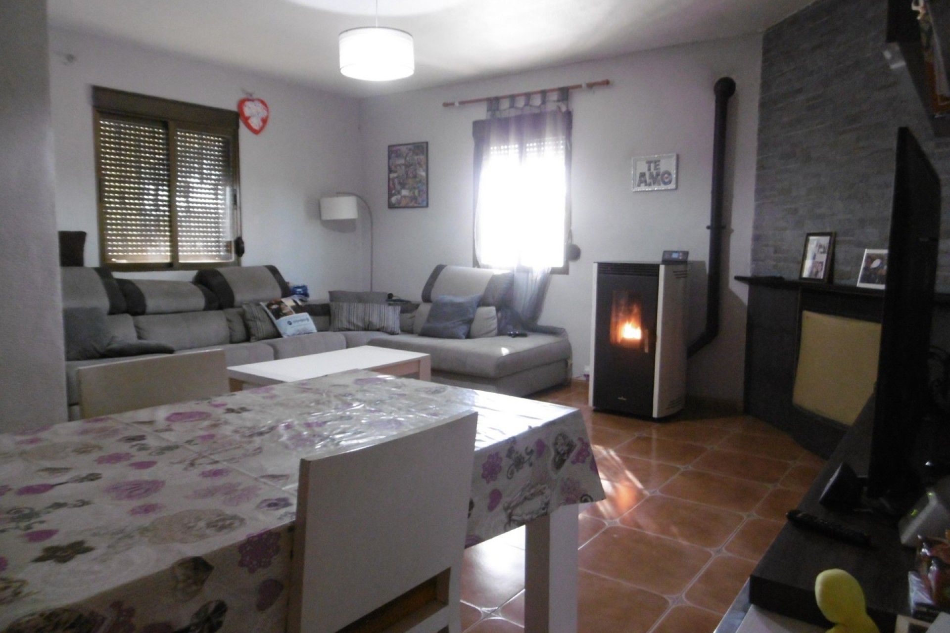 Resale - Freistehende Villa -
Yecla - Inland