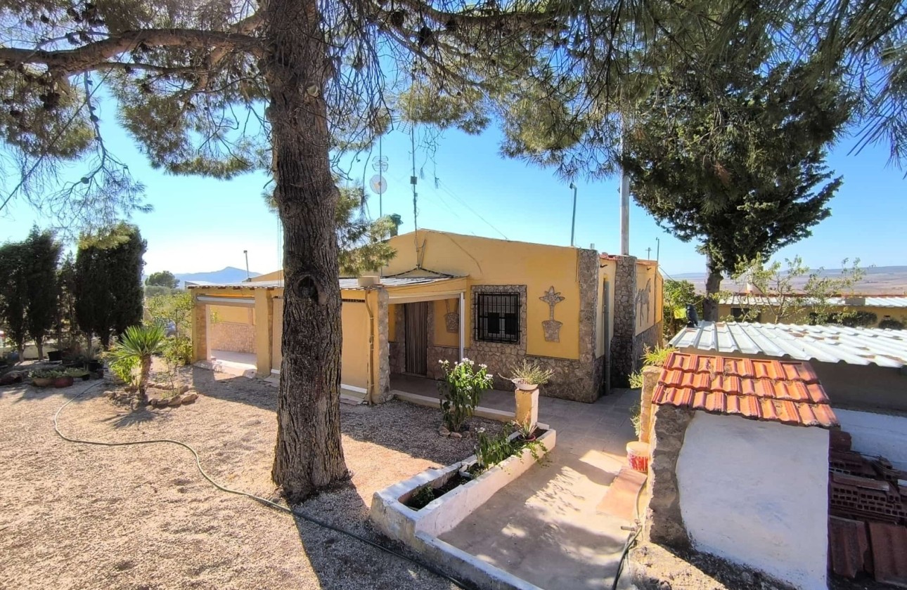 Resale - Freistehende Villa -
Yecla - Inland