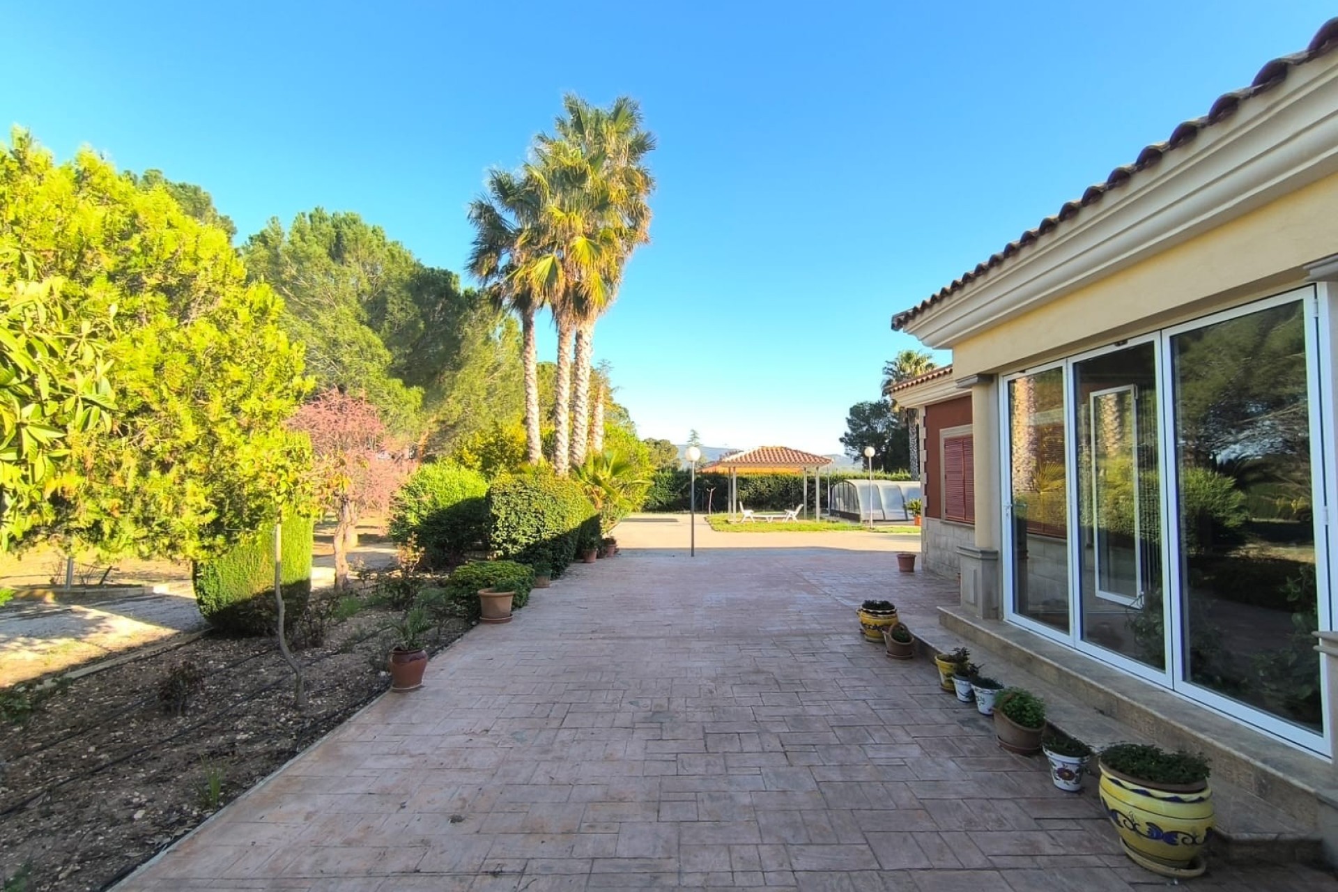 Resale - Freistehende Villa -
Yecla - Inland