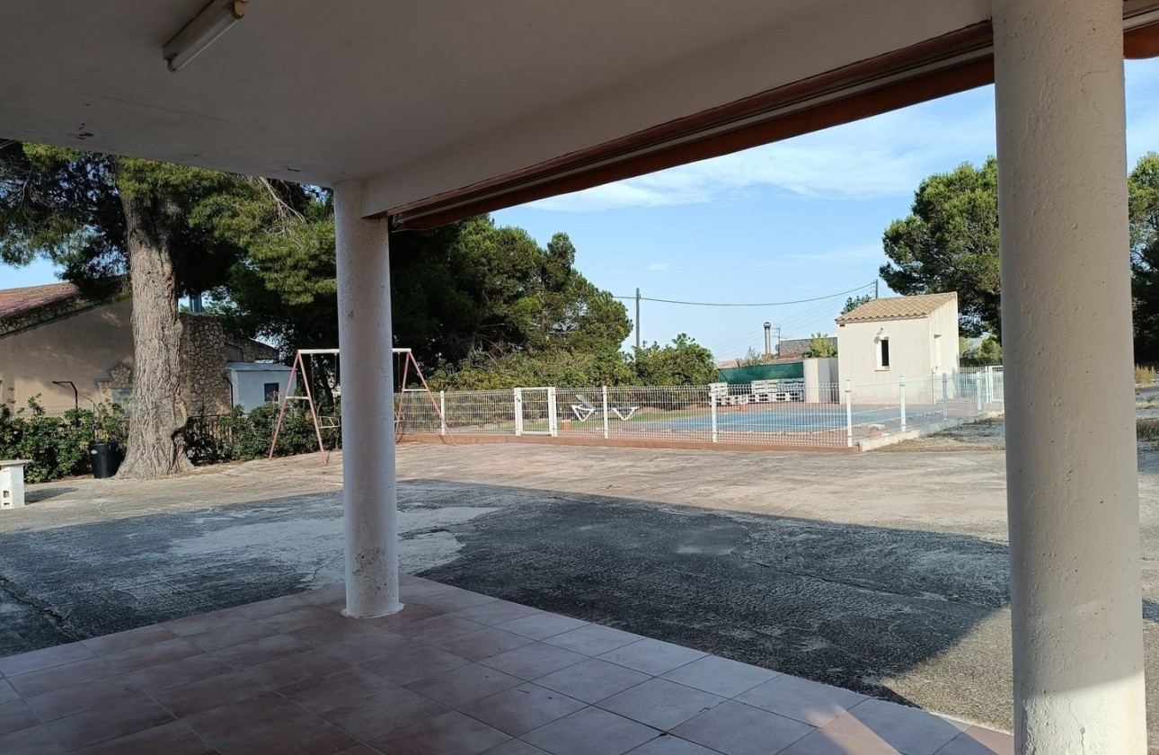 Resale - Freistehende Villa -
Yecla - Inland