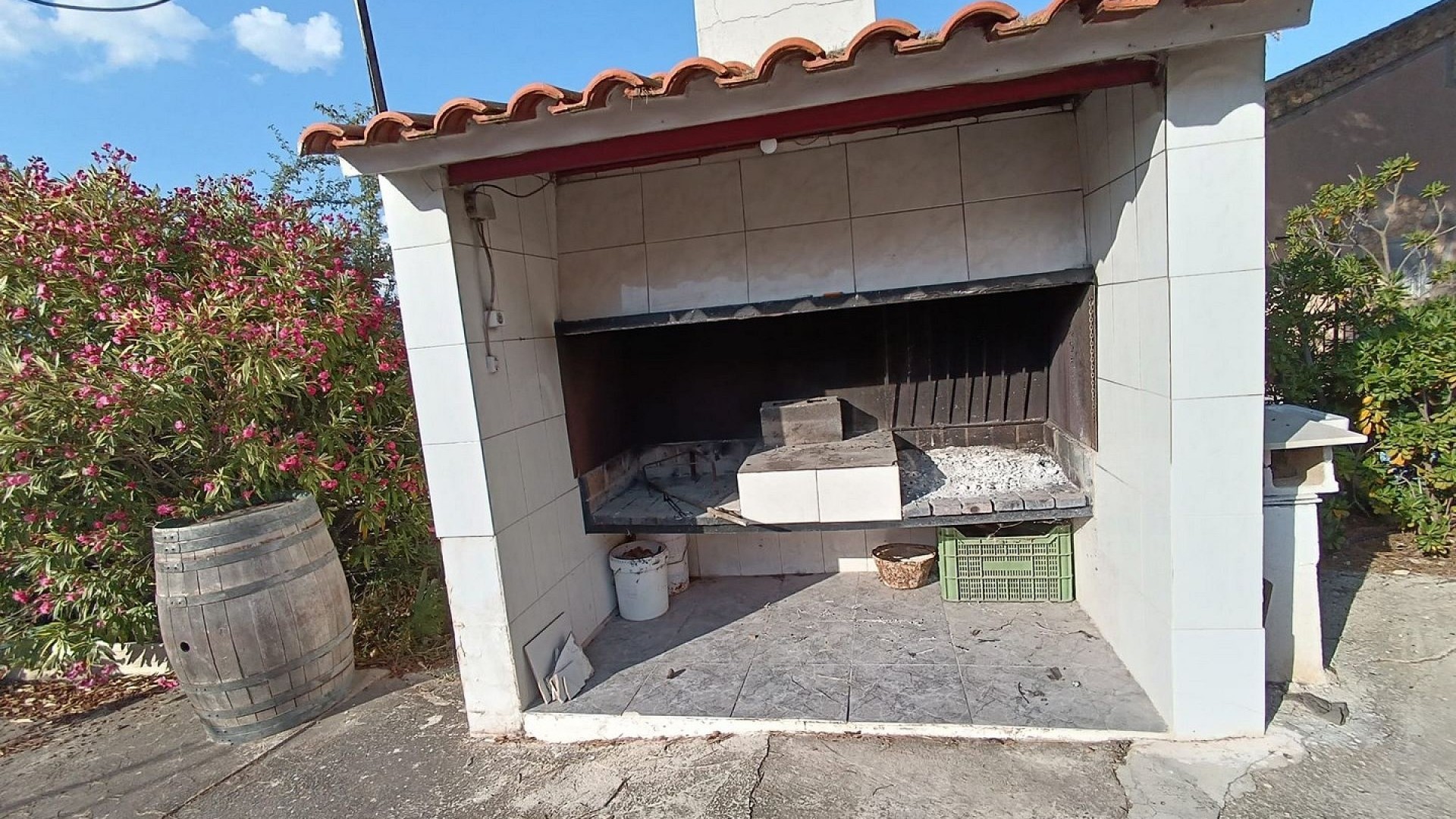 Resale - Freistehende Villa -
Yecla