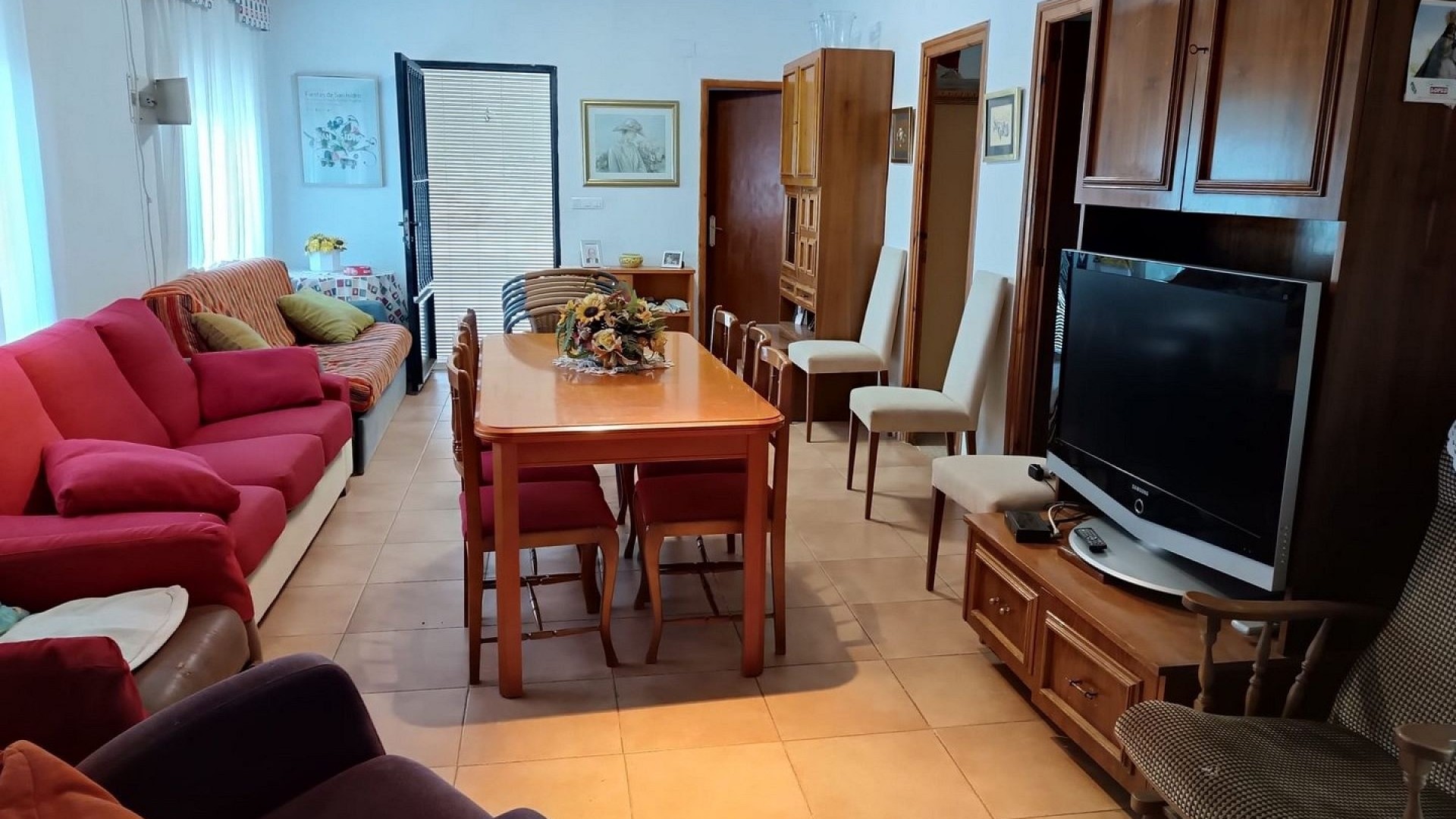 Resale - Freistehende Villa -
Yecla