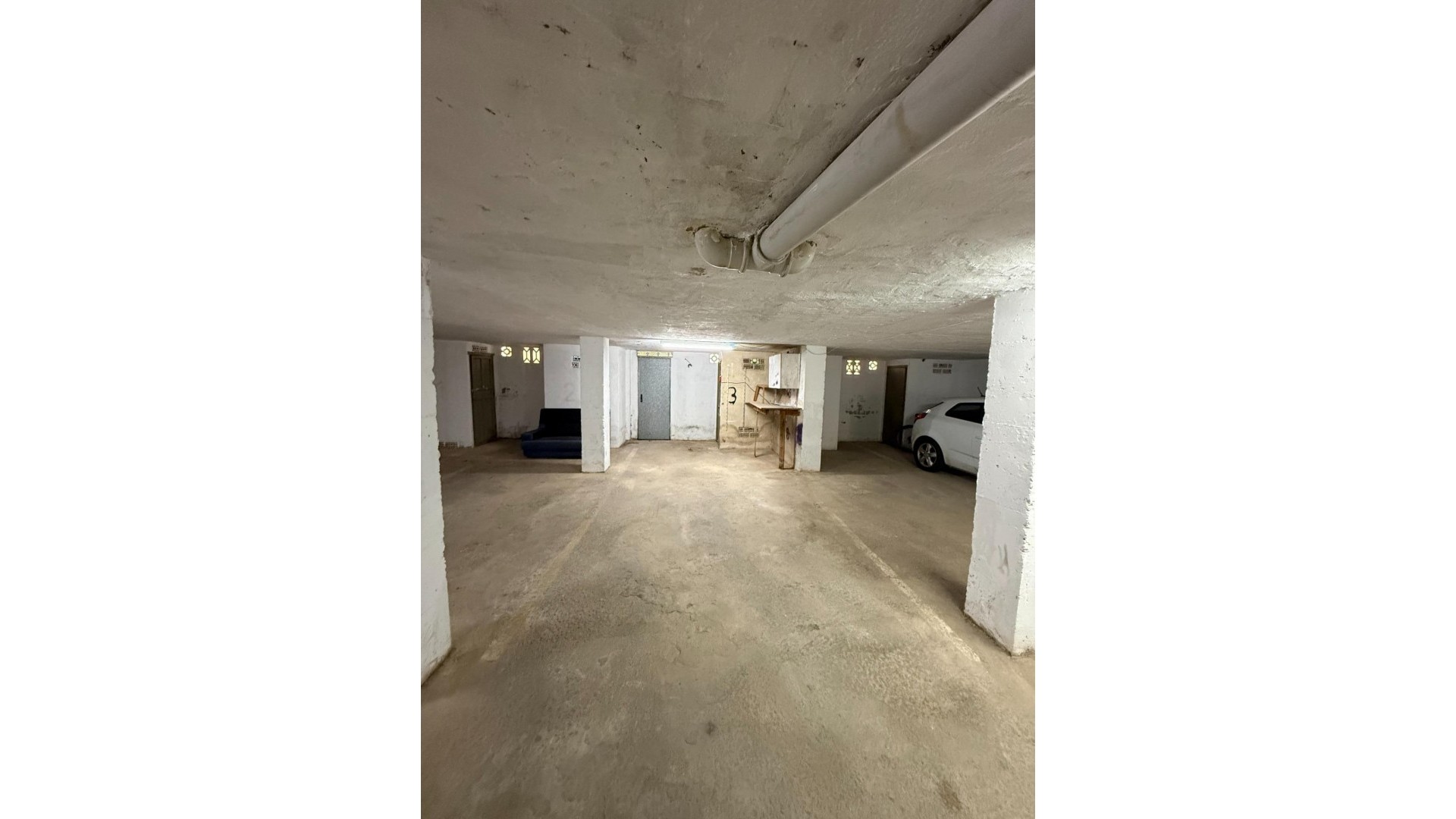 Resale - Garage -
Torrevieja - Playa del cura