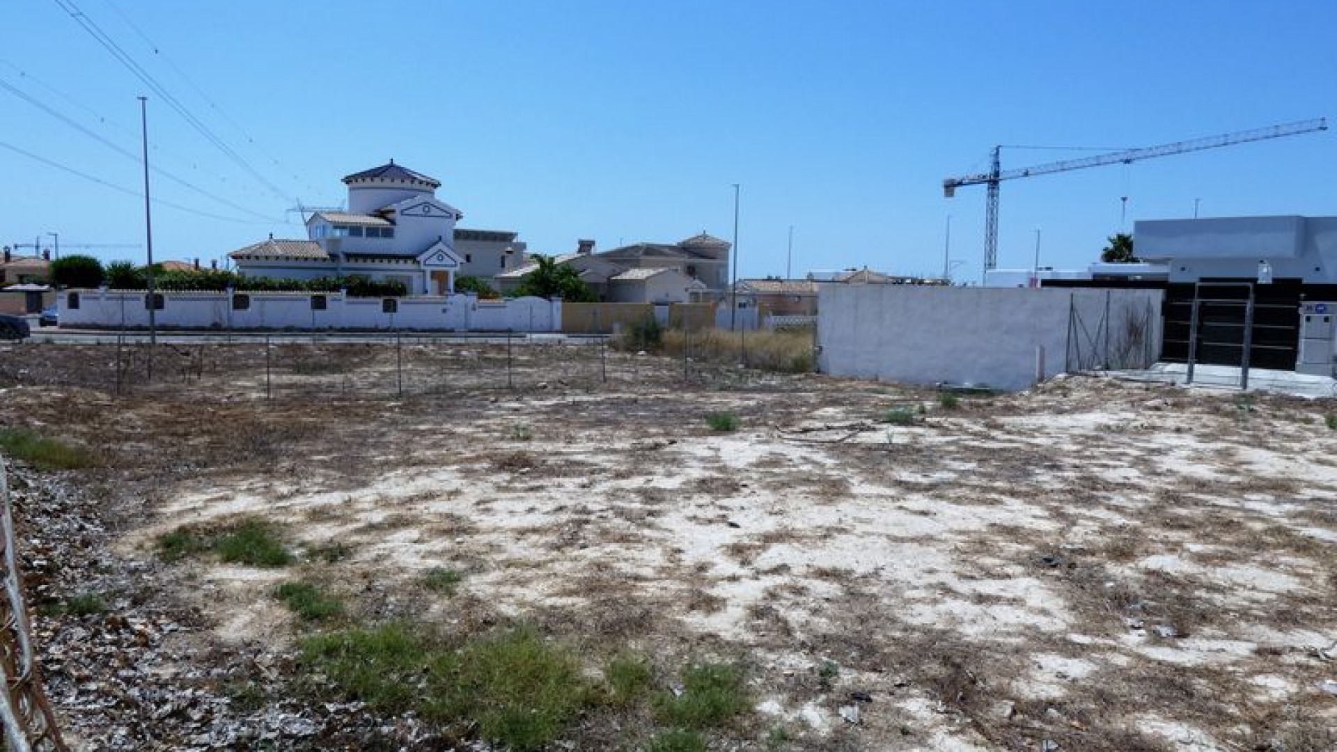 Resale - Grundstück Grundstück -
La Marina - Oasis