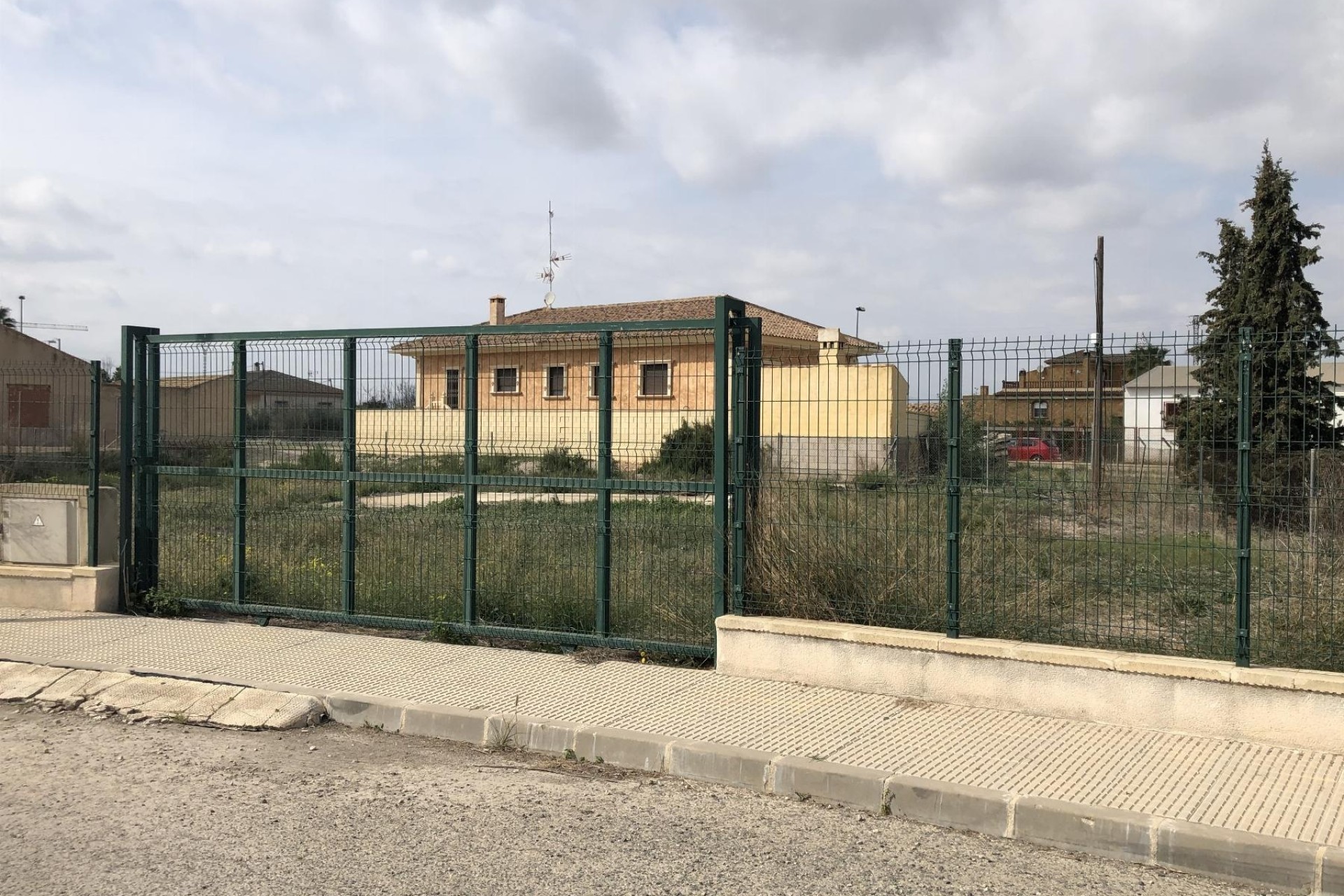 Resale - Grundstück / Land -
Benferri - HUERTA PUEBLO