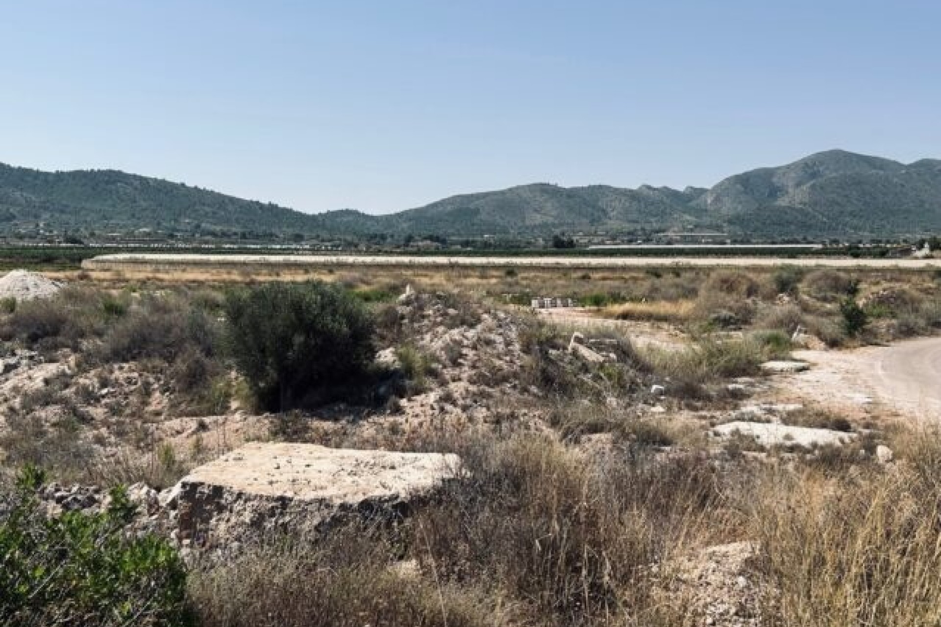 Resale - Grundstück / Land -
La Romana