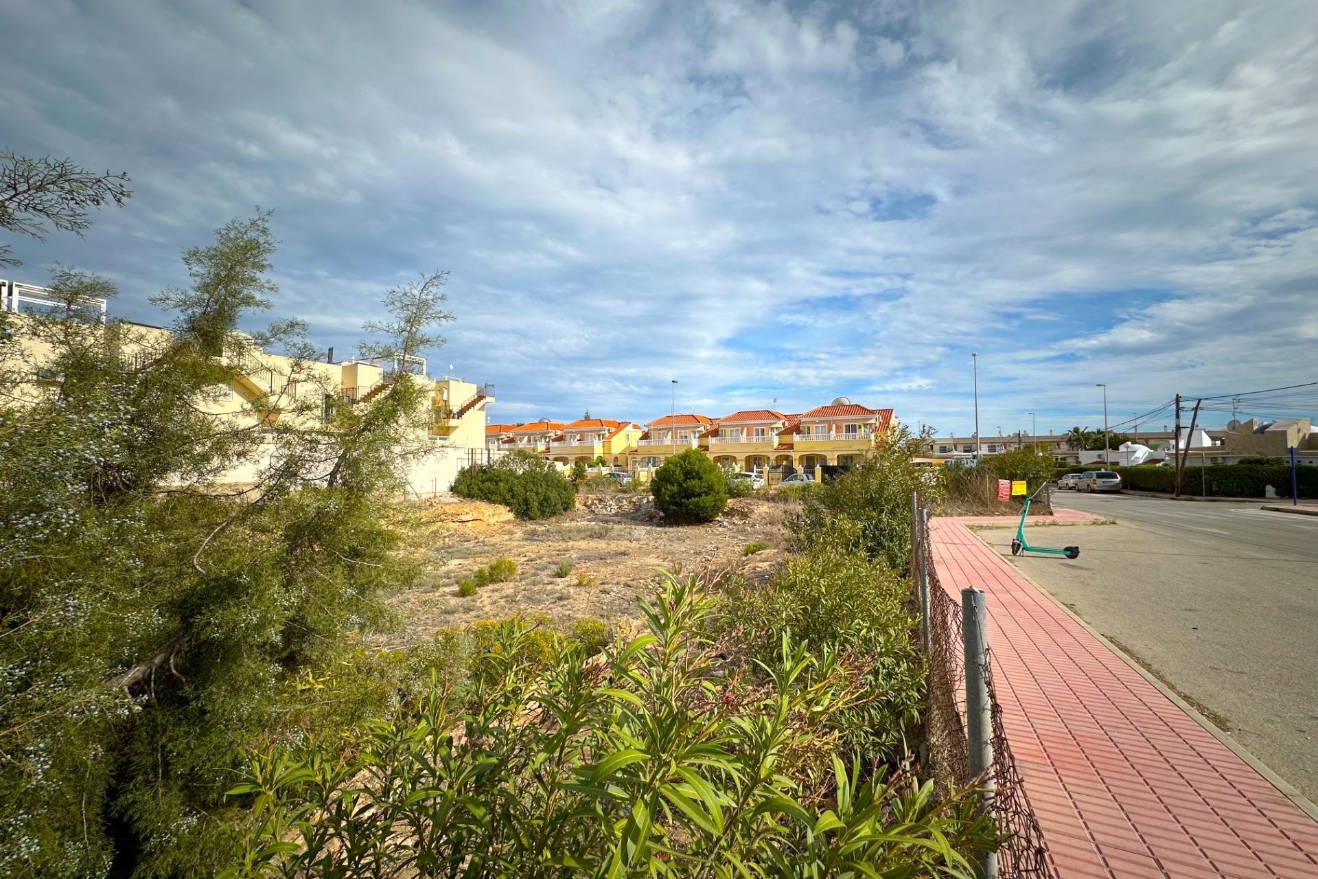 Resale - Grundstück / Land -
Orihuela Costa - La Florida