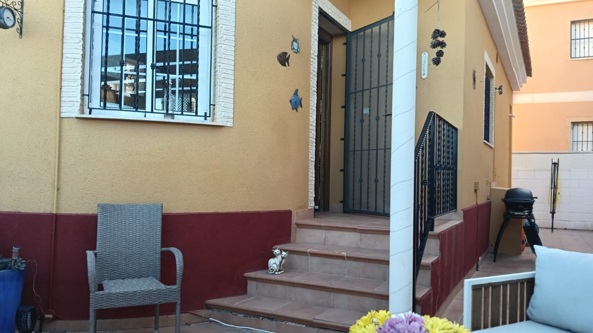 Resale - Haus - Freistehende Villa (4) -
Los Montesinos - La herrada