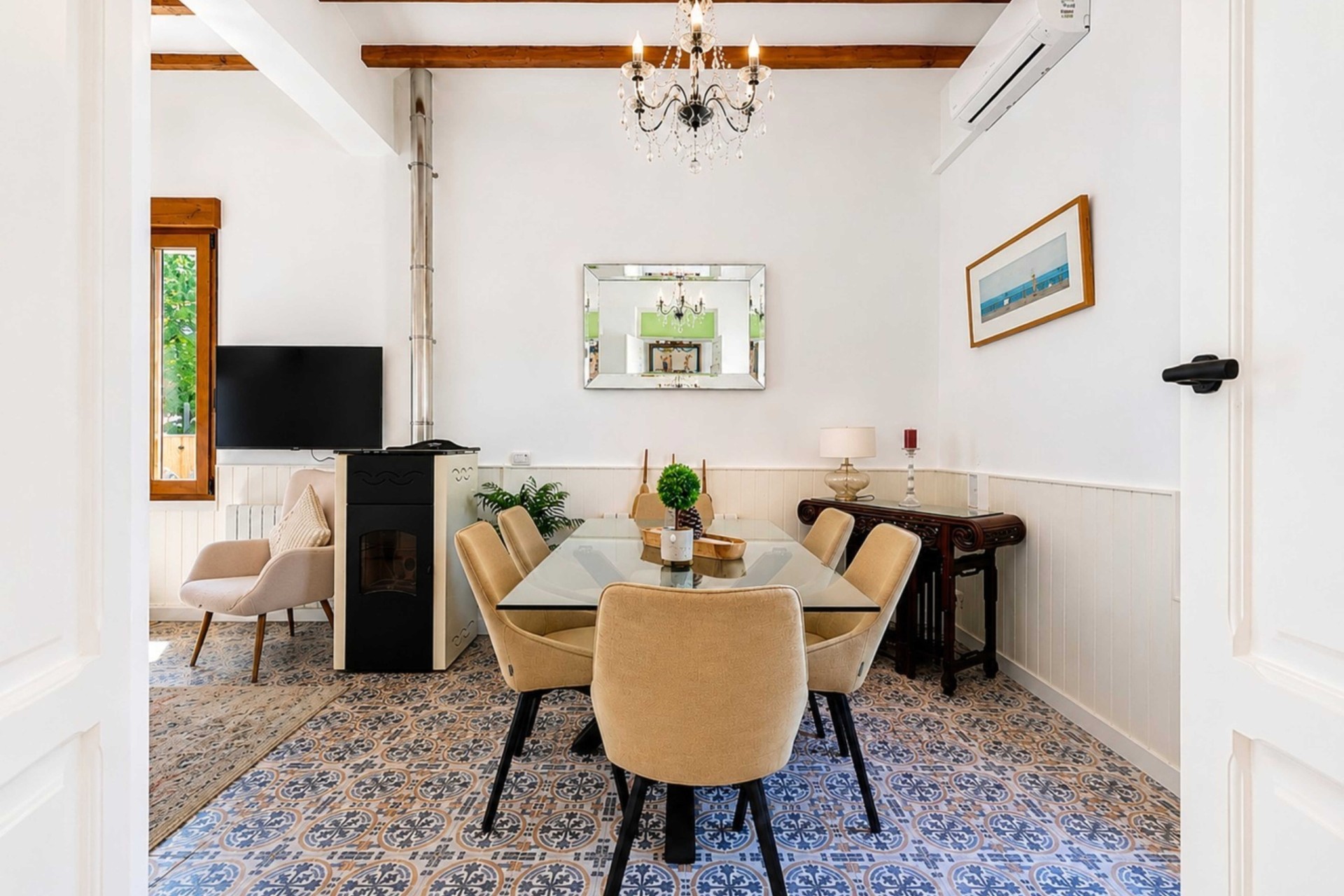 Resale - Herenhuis -
Pinoso