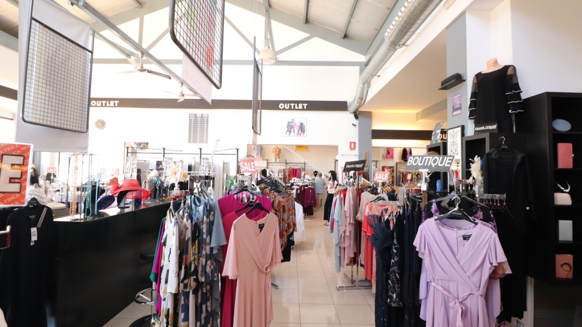 Resale - Kommerziell -
Algorfa - La Finca Golf Resort