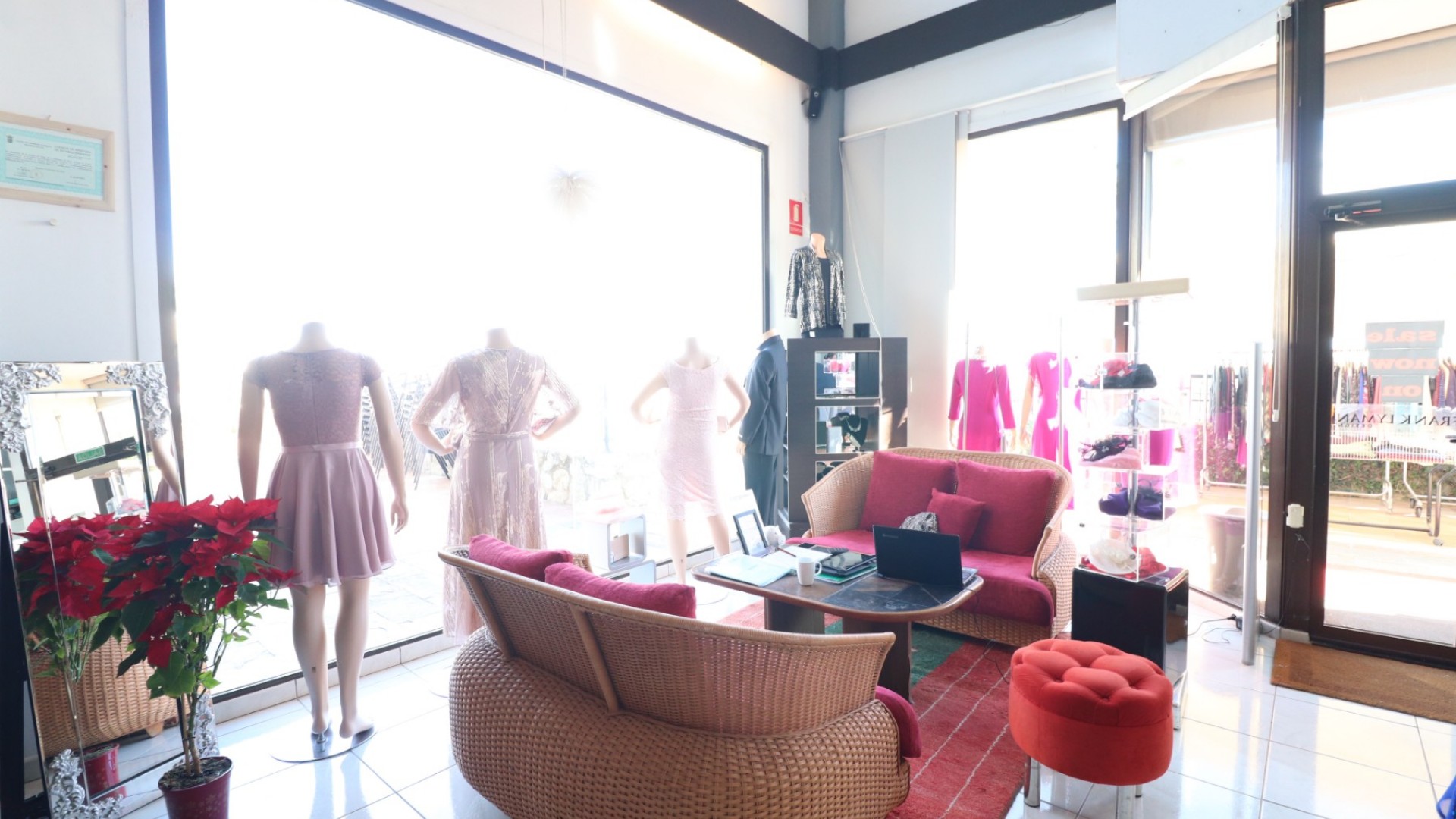 Resale - Kommerziell -
Algorfa - La Finca Golf Resort