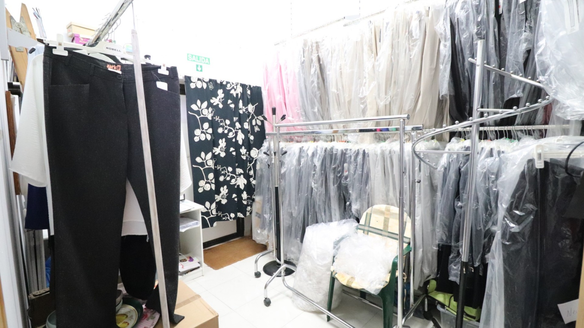 Resale - Kommerziell -
Algorfa - La Finca Golf Resort