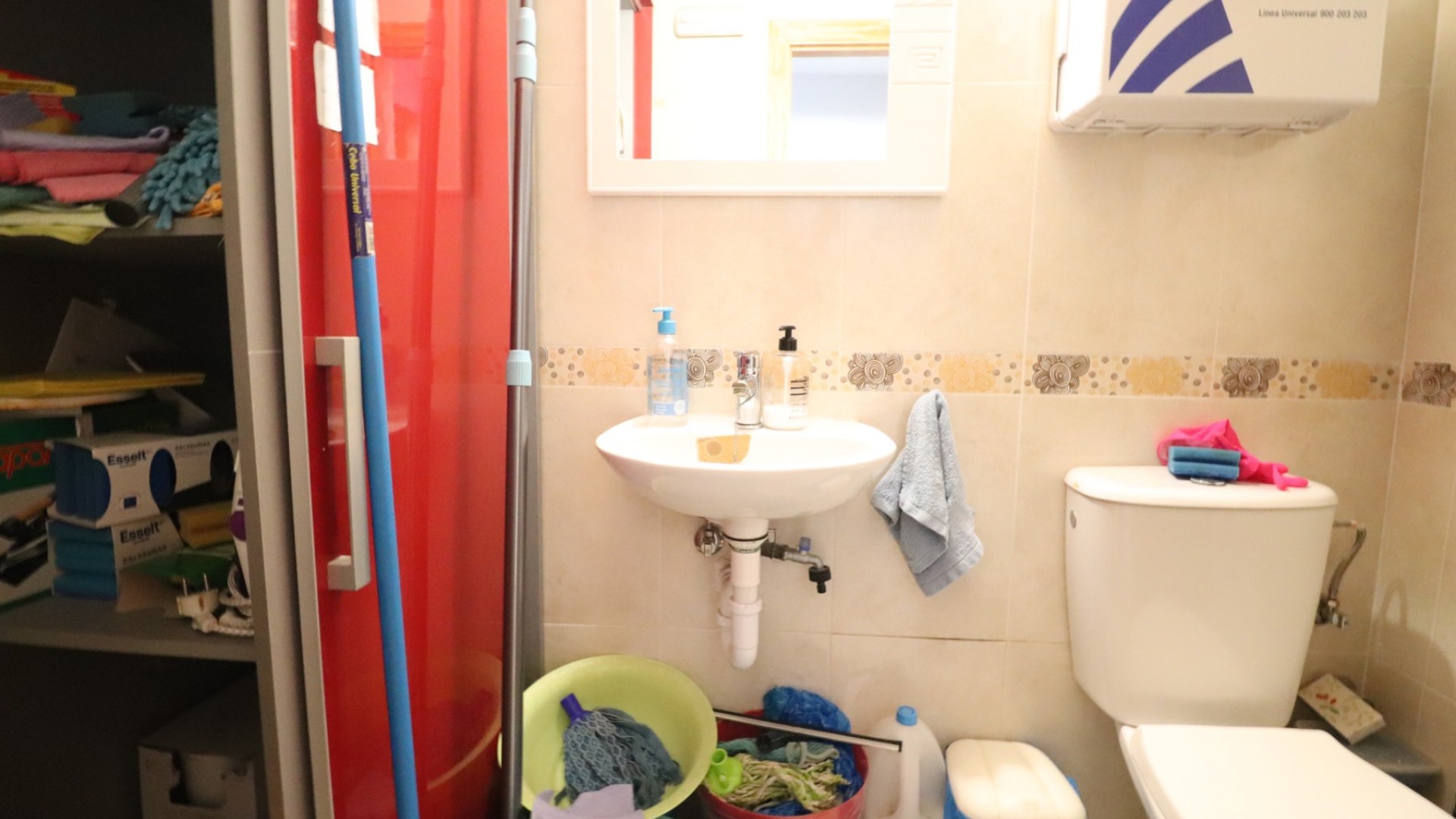 Resale - Kommerziell -
Algorfa - La Finca Golf Resort