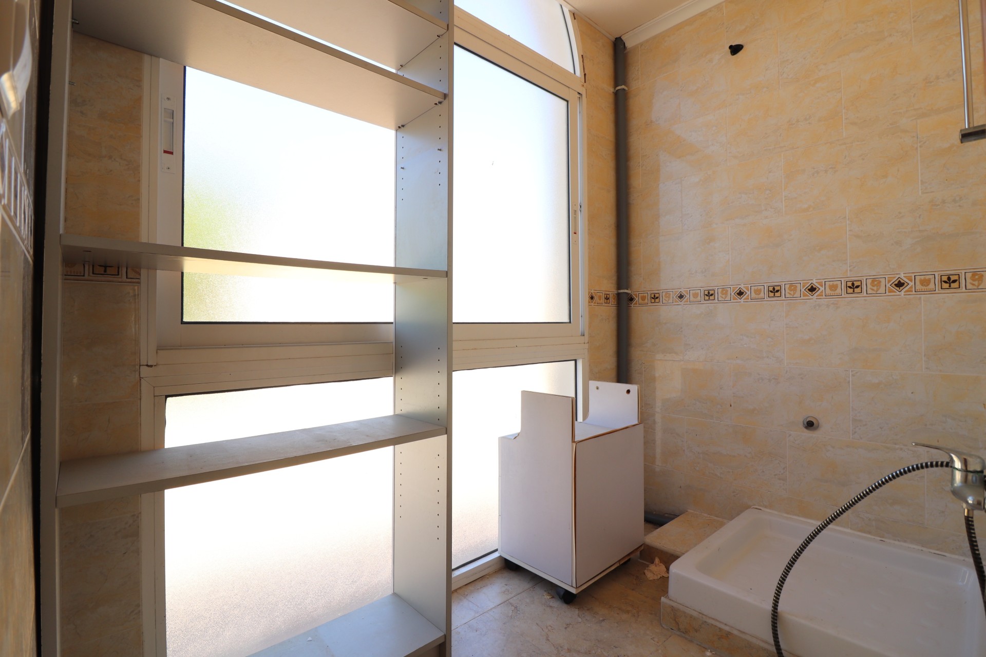 Resale - Kommerziell -
Algorfa - La Finca Golf Resort