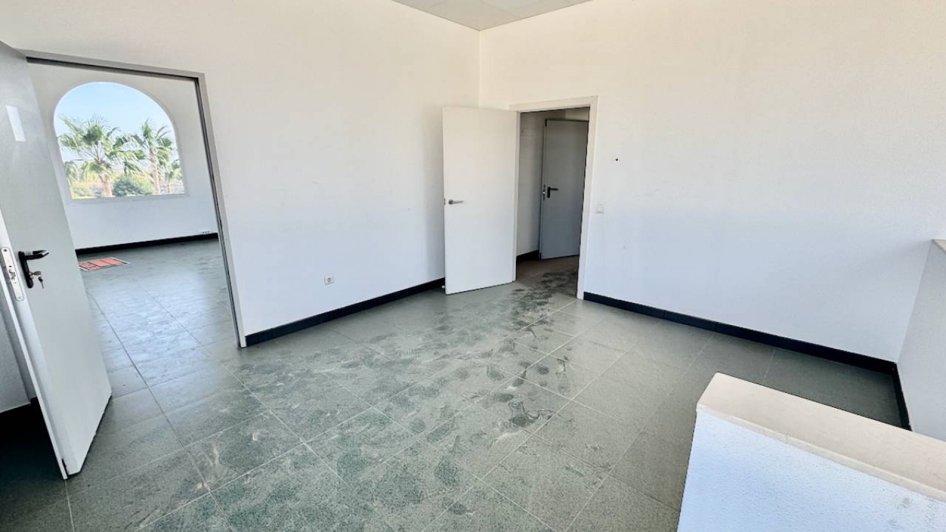 Resale - Kommerziell -
Algorfa - La Finca Golf Resort