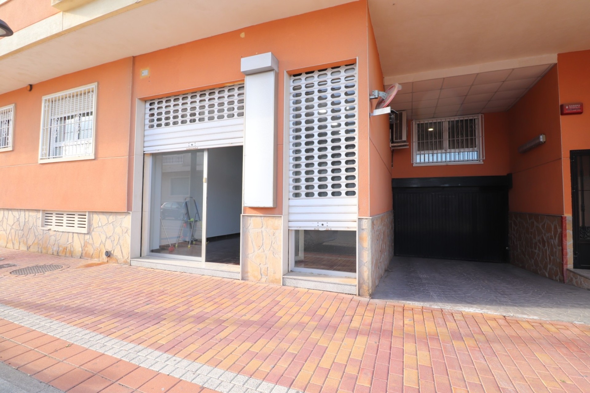 Resale - Kommerziell -
Formentera del Segura - Formentera - Village