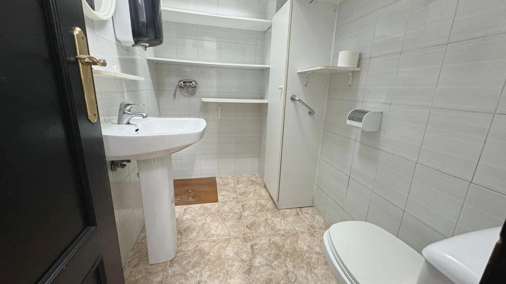 Resale - Kommerziell -
Guardamar del Segura - Centro