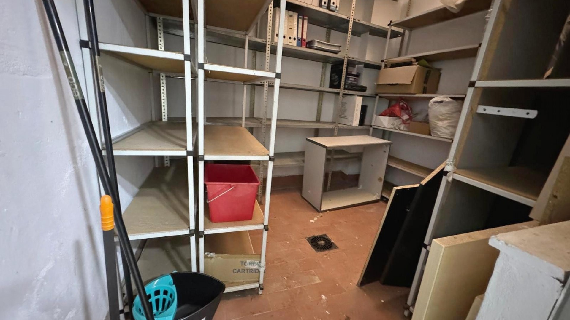 Resale - Kommerziell -
Guardamar del Segura - Centro