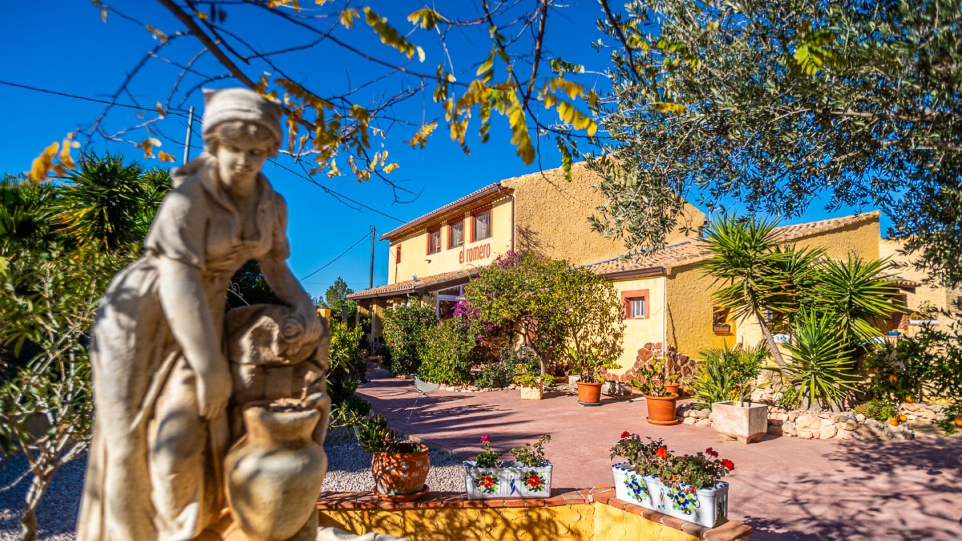 Resale - Kommerziell -
Hondón de las Nieves - Hondón De Las Nieves