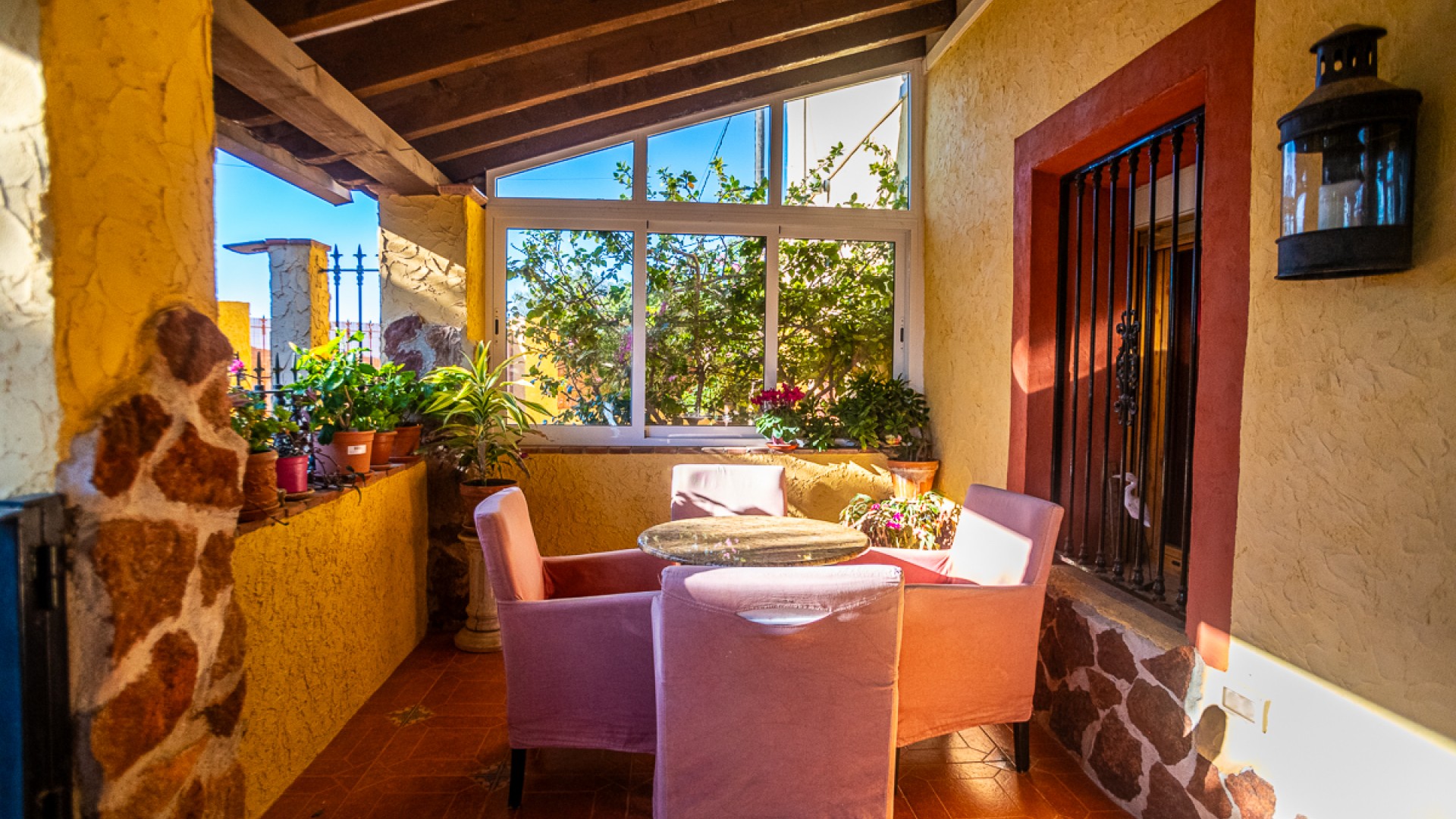 Resale - Kommerziell -
Hondón de las Nieves - Hondón De Las Nieves