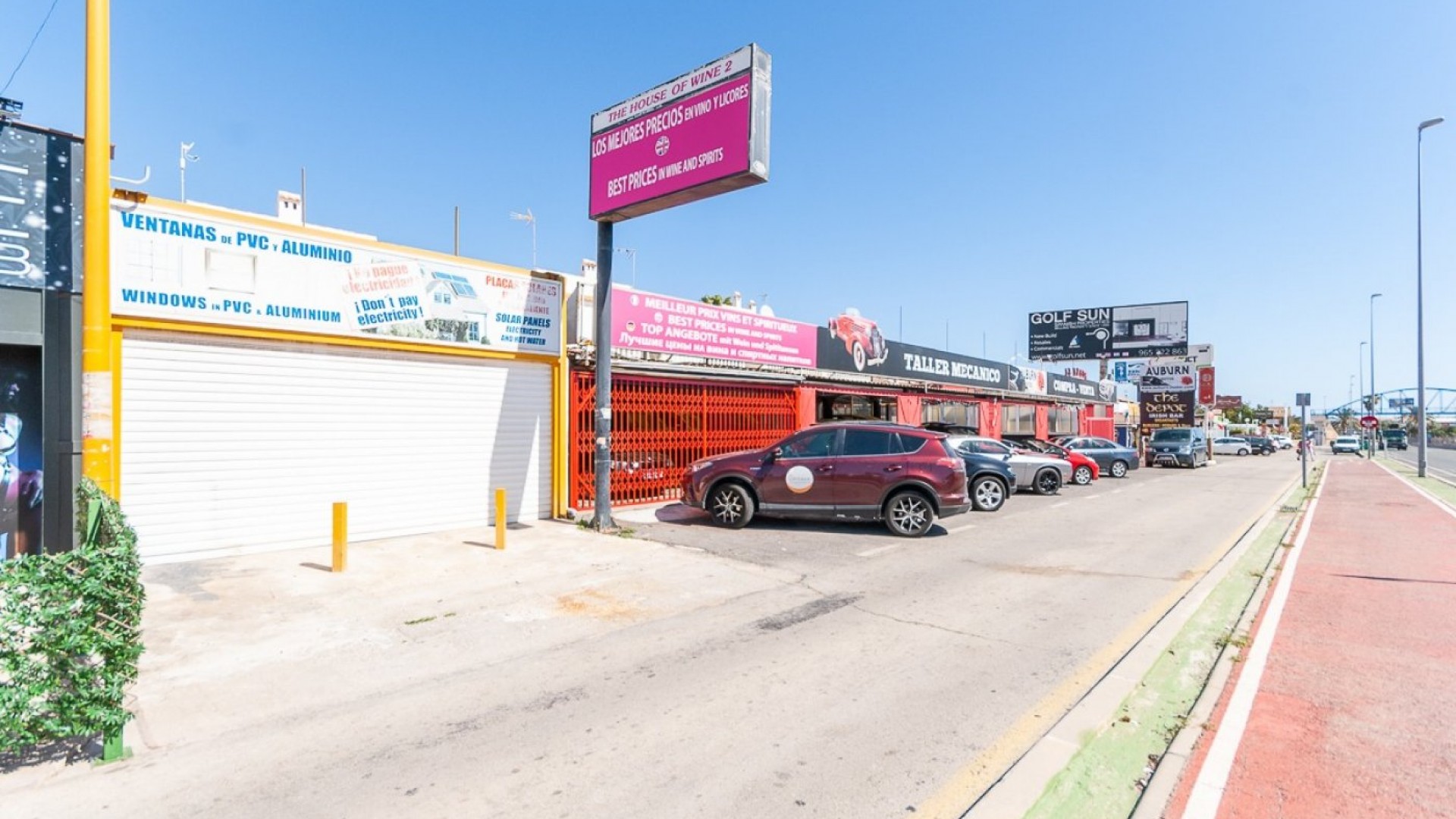 Resale - Kommerziell -
Orihuela Costa - La Regia