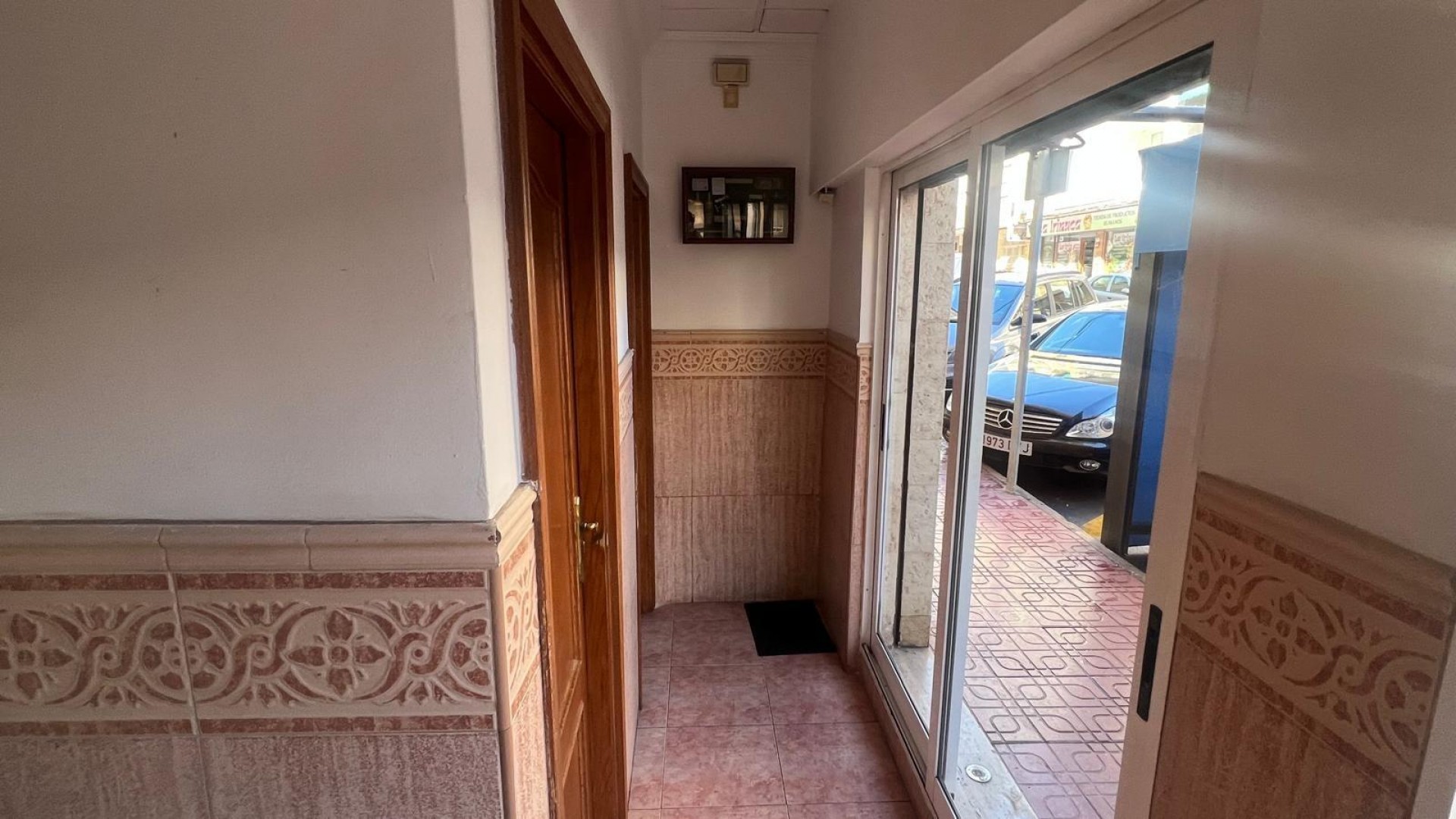 Resale - Kommerziell -
Torrevieja - Estacion de autobuses