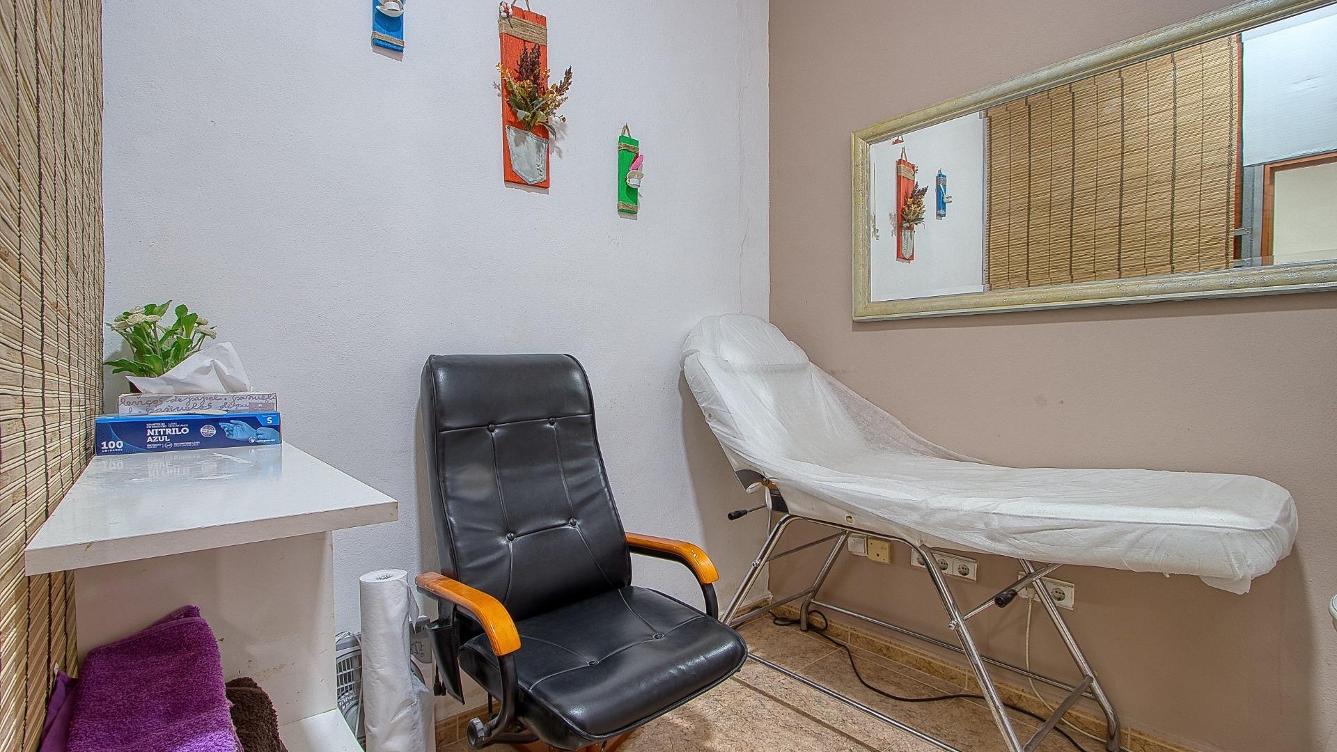 Resale - Kommerziell -
Torrevieja - La Mata