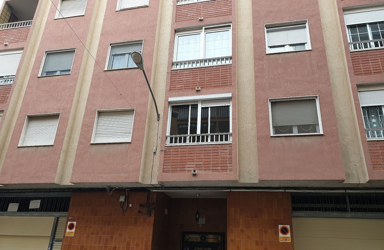 Resale - Kommerziell -
Villena