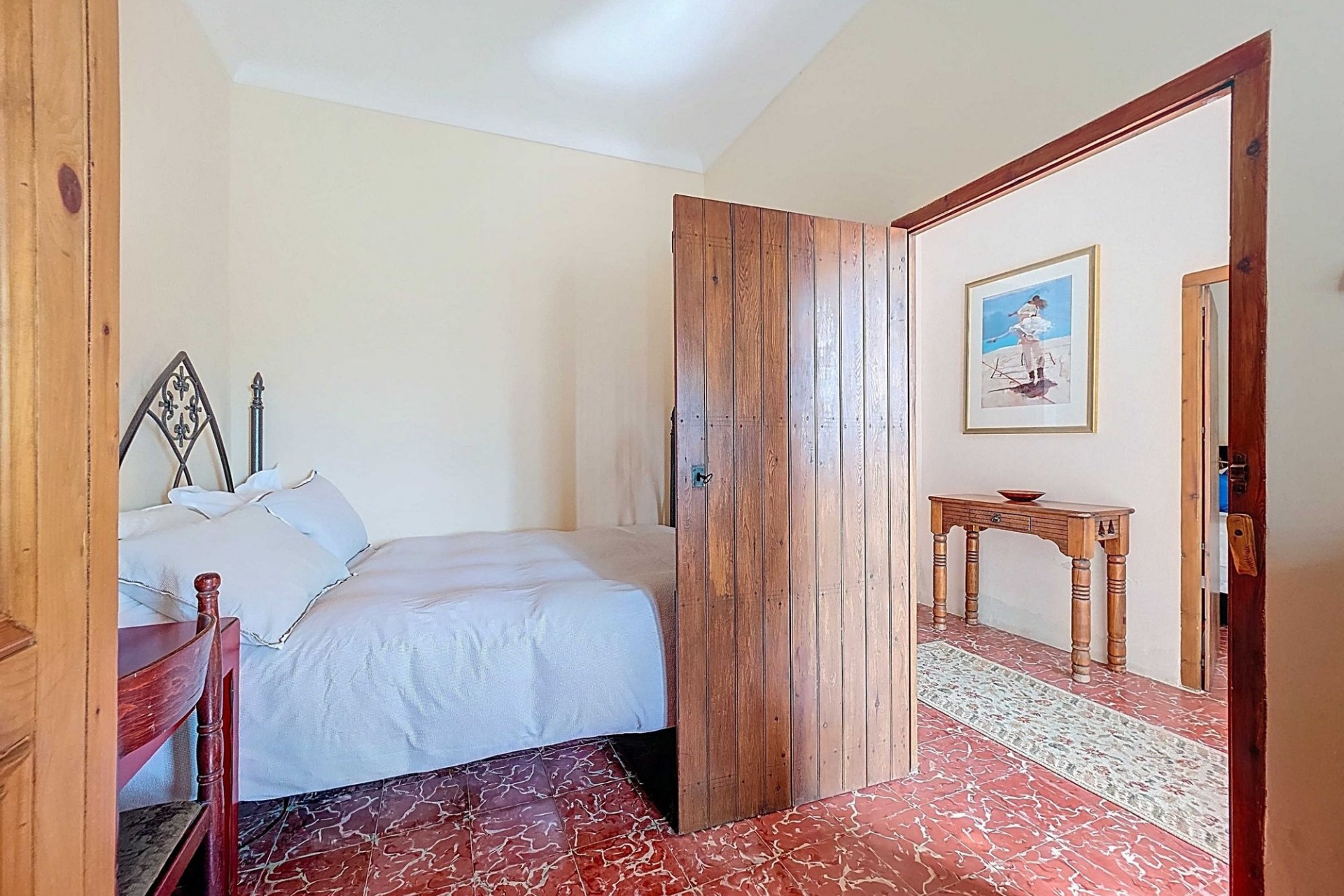 Resale -  -
La Alberquilla