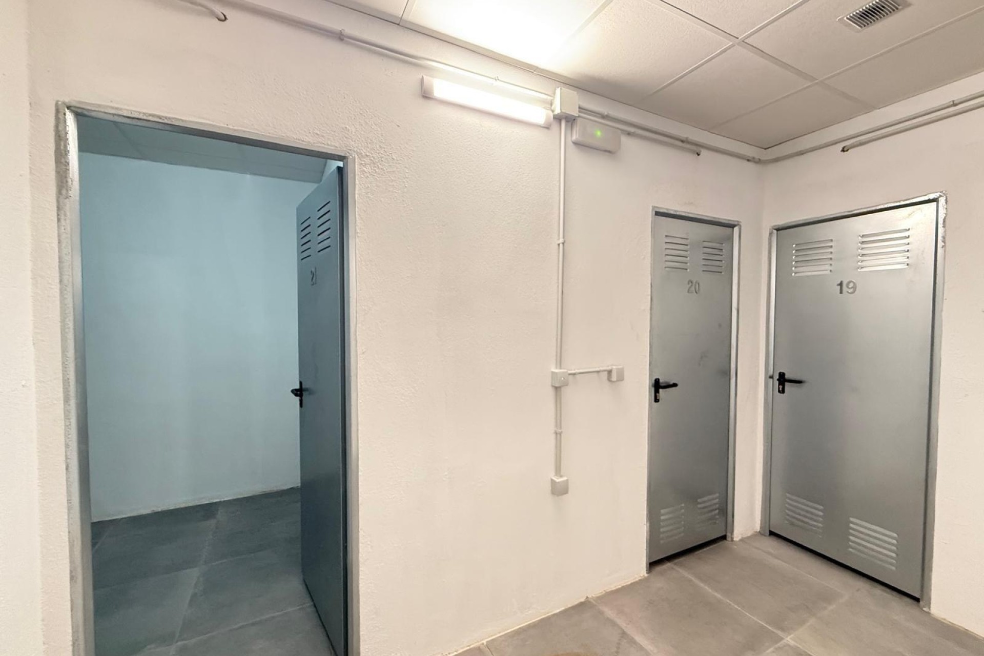 Resale - Lagerraum -
Torrevieja - Playa del Cura