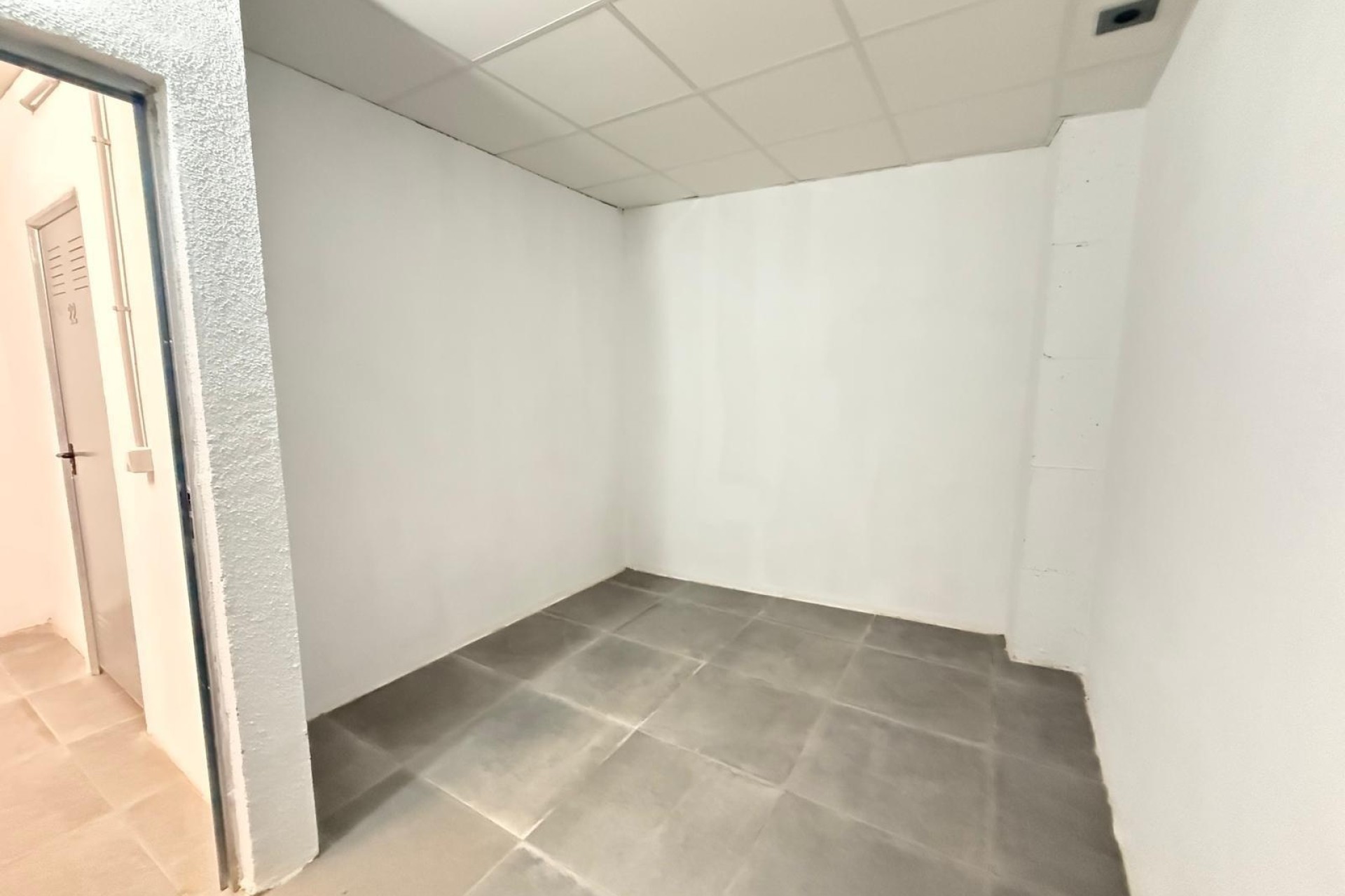 Resale - Lagerraum -
Torrevieja - Playa del Cura