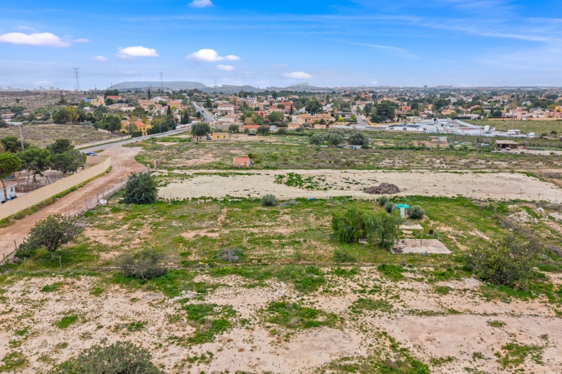 Resale - Plot / Land -
Mutxamel