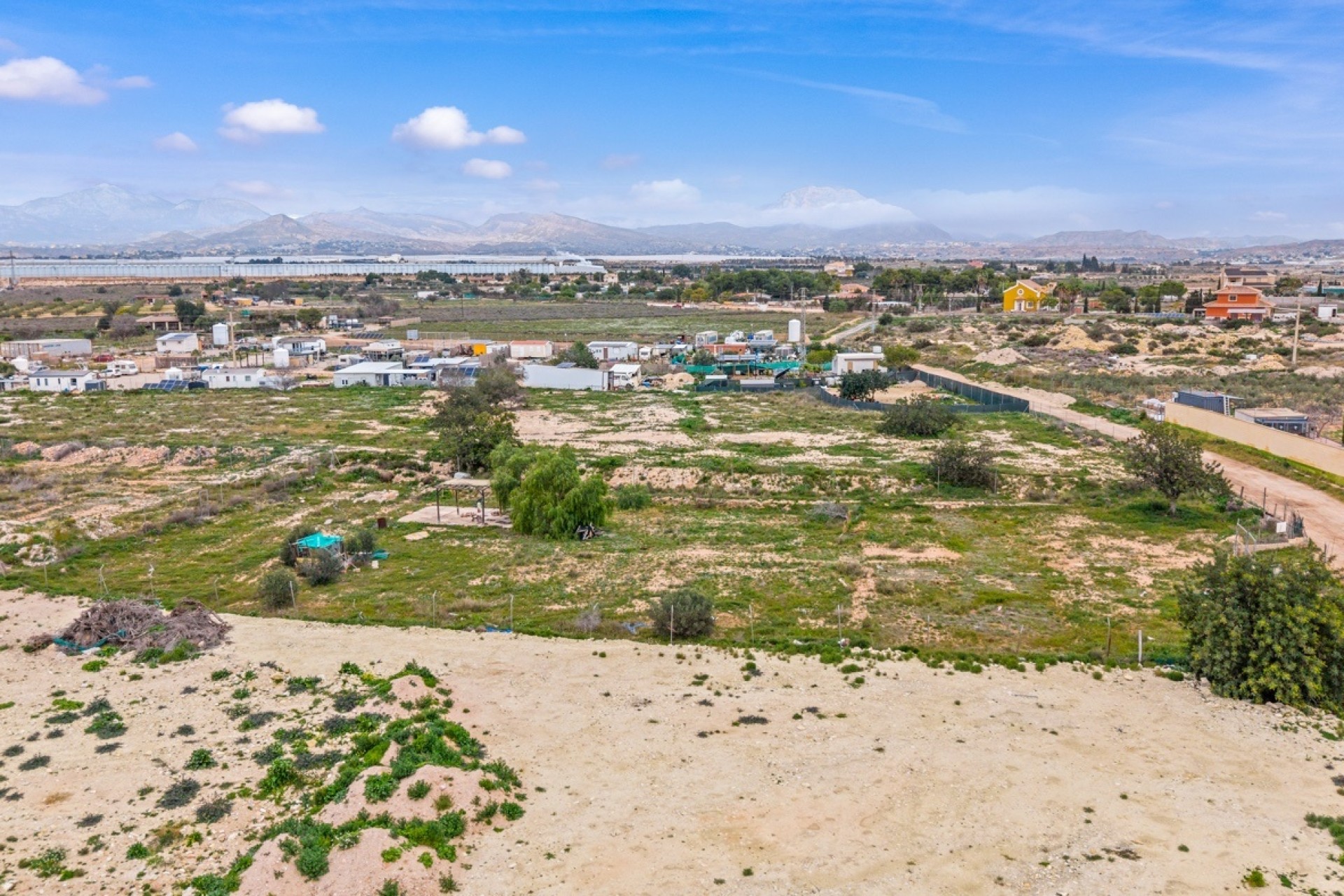 Resale - Plot / Land -
Mutxamel