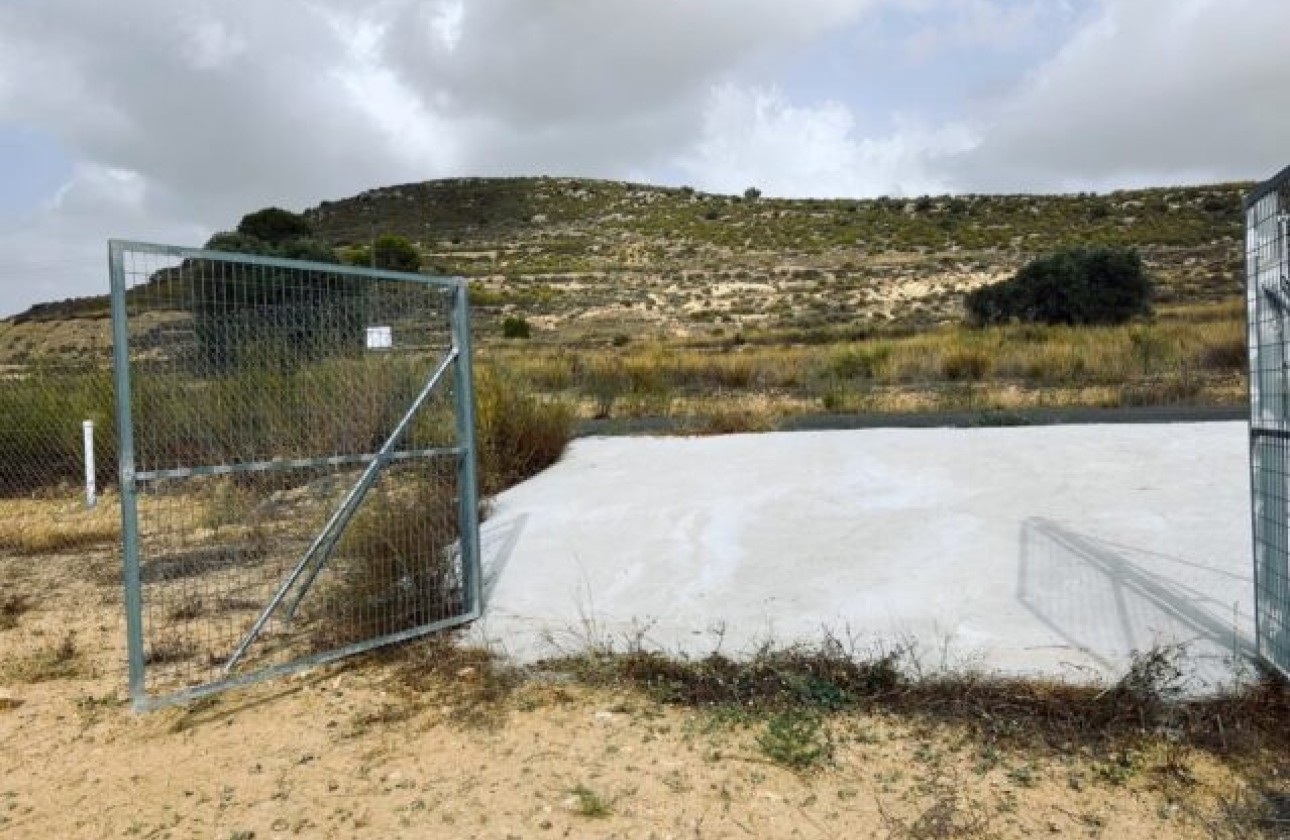 Resale - Plot / Land -
Torre del Rico