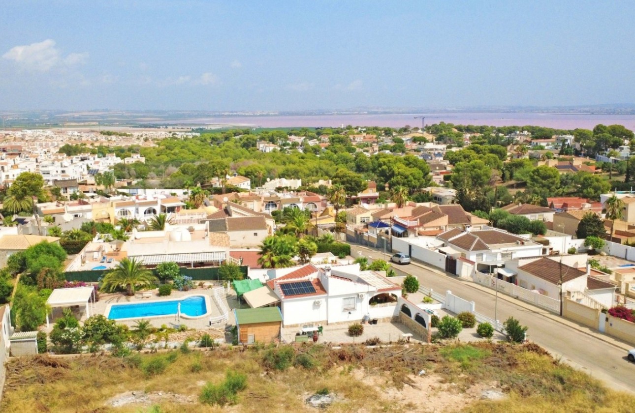 Resale - Plot / Land -
Torrevieja - Los Balcones - Los Altos del Edén