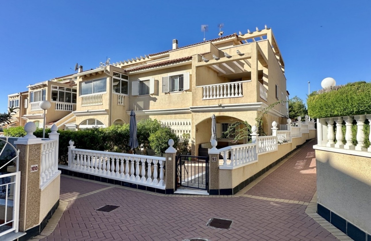 Resale - Reihenhaus -
Orihuela Costa - Playa Flamenca