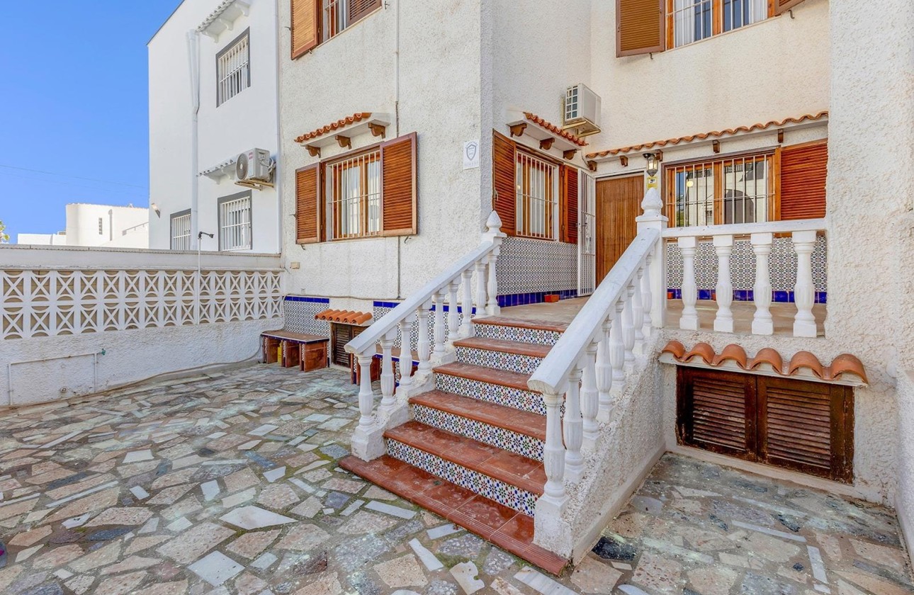 Resale - Reihenhaus -
Torrevieja - Calas blanca