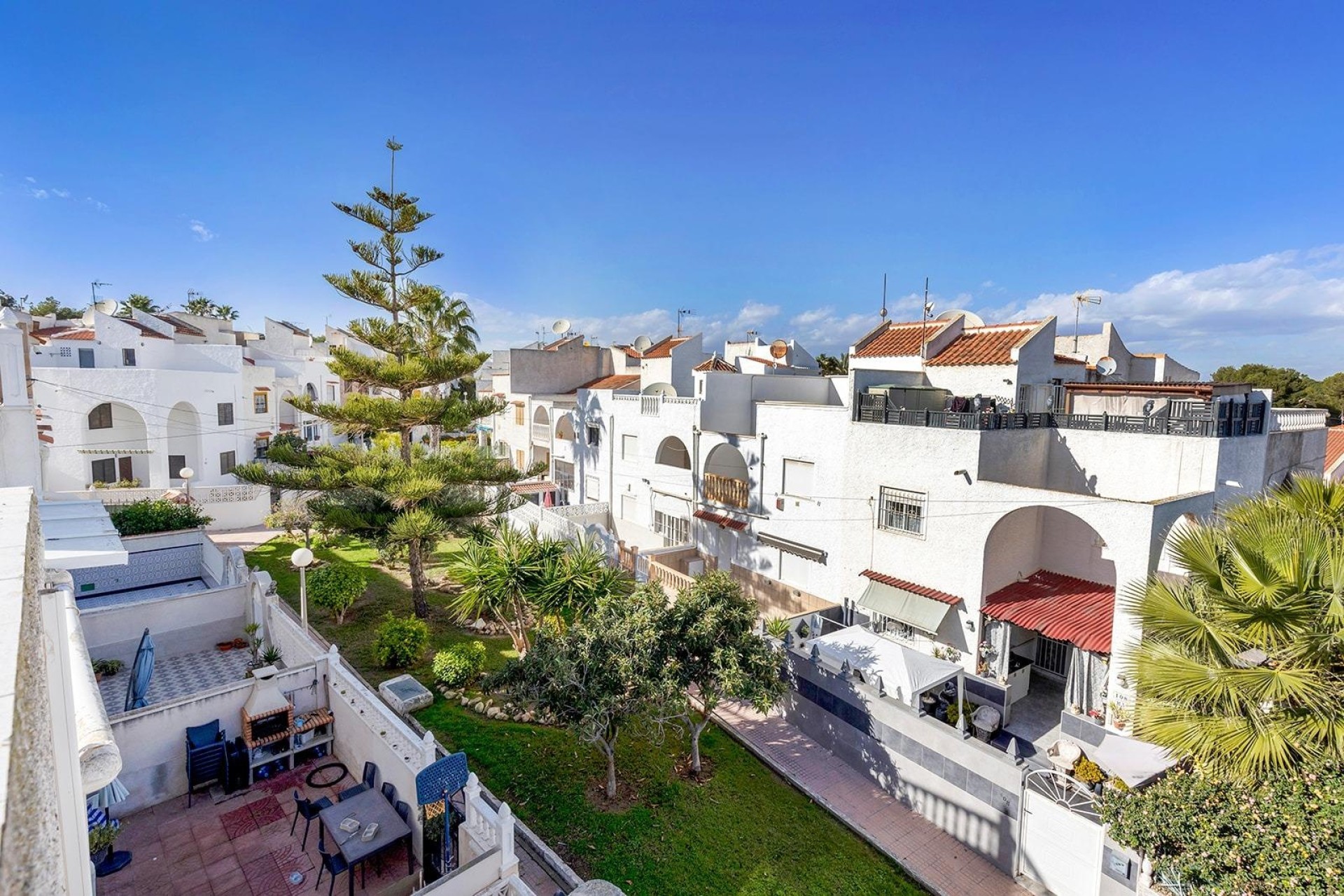 Resale - Reihenhaus -
Torrevieja - Calas blanca