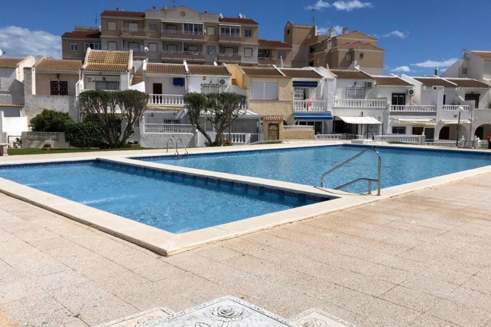 Resale - Reihenhaus -
Torrevieja - Calas blanca