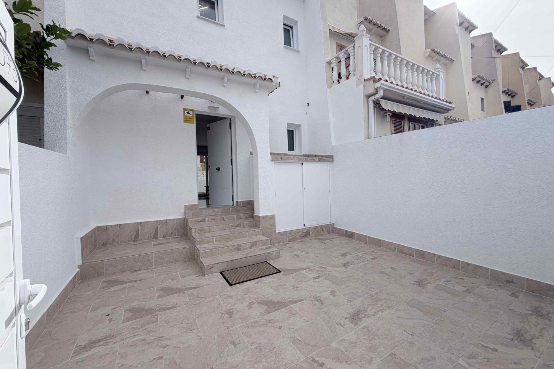 Resale - Reihenhaus -
Torrevieja - Costa Blanca