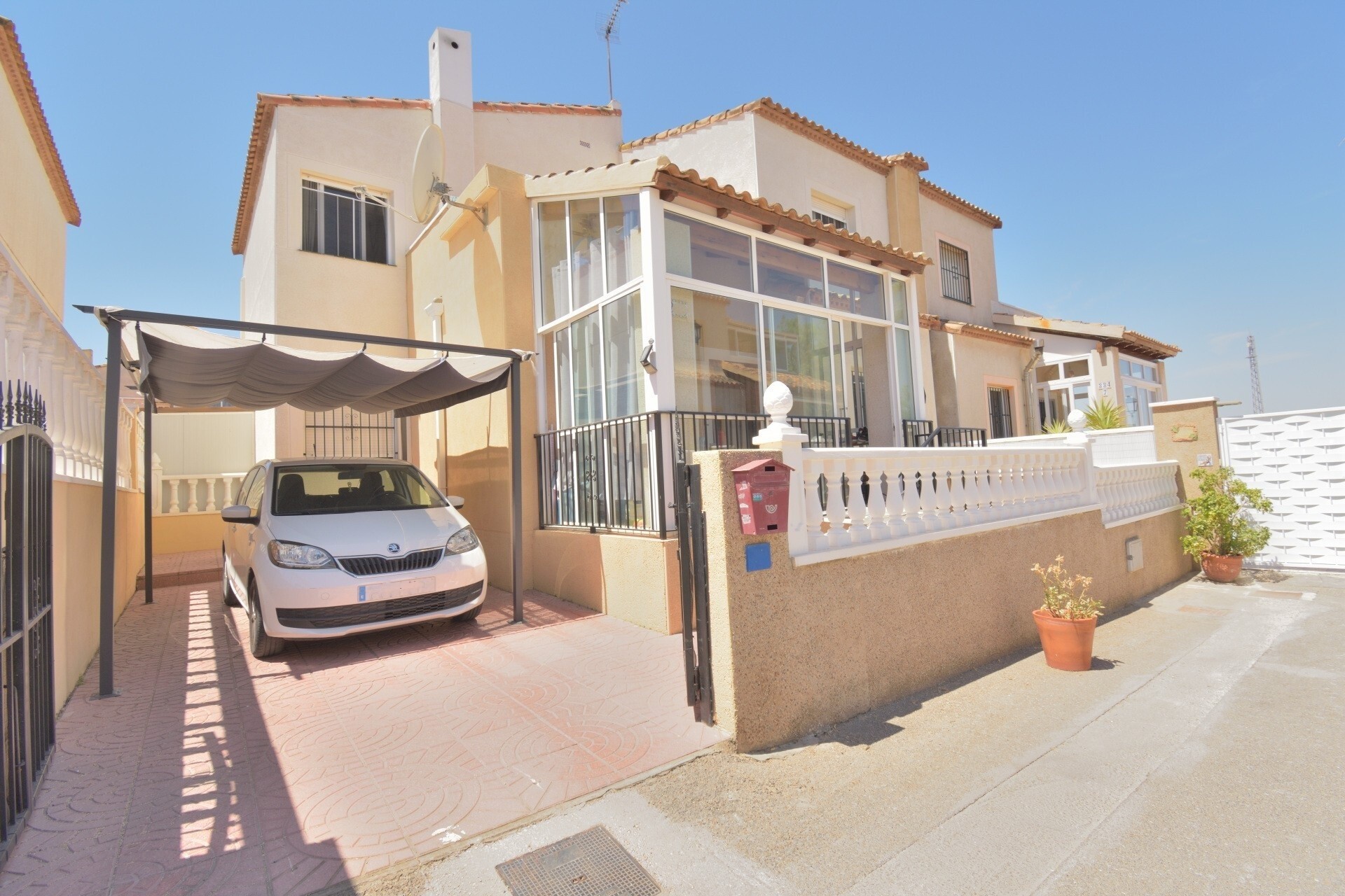 Resale - Semi Detached Villa -
Algorfa - Montebello