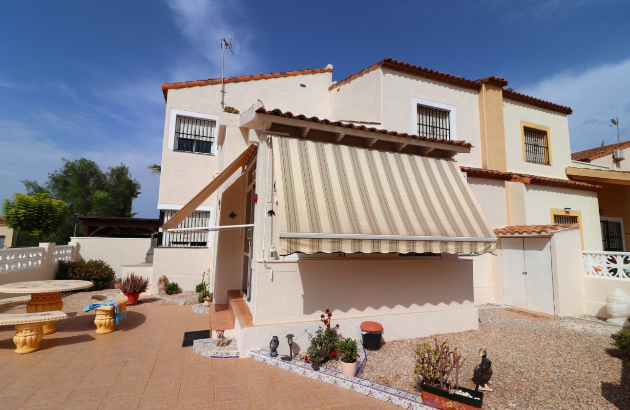 Resale - Semi Detached Villa -
Algorfa - Montebello